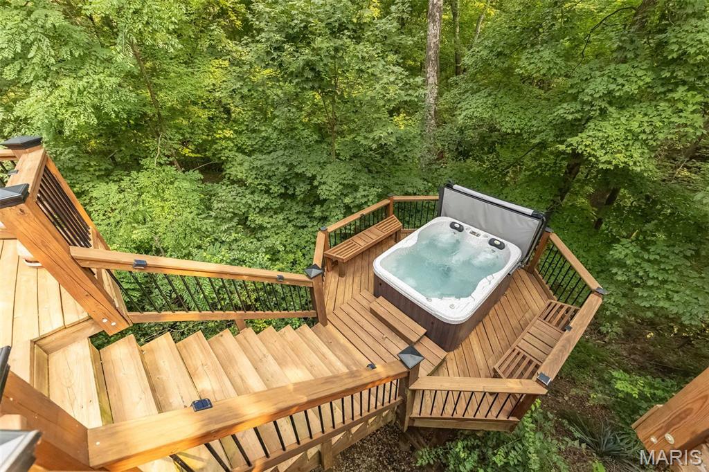 Eureka, Missouri, 63025, United States, 4 Bedrooms Bedrooms, ,4 BathroomsBathrooms,Residential,For Sale,1941693