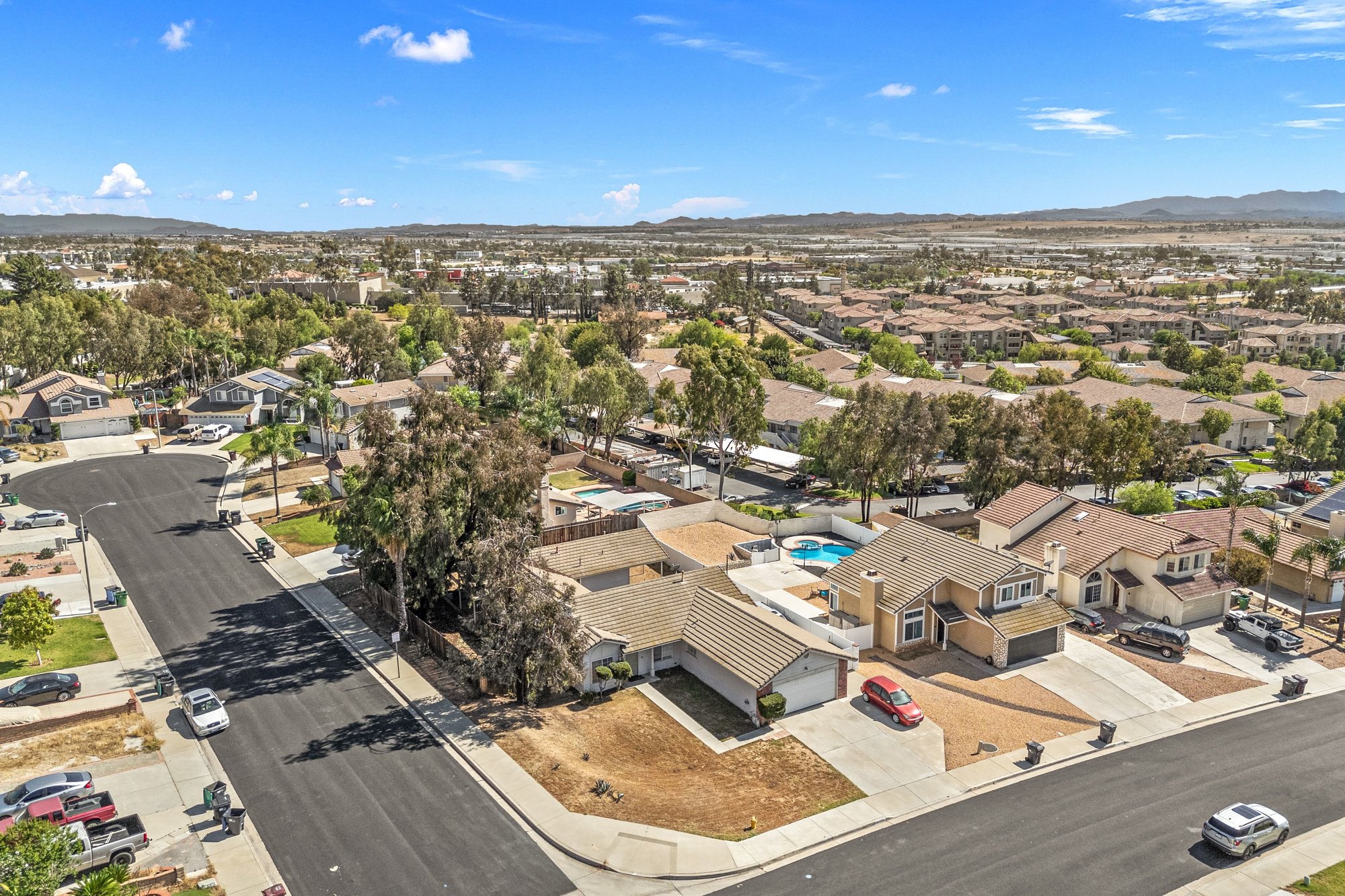  5 Bedroom With Great Bones - 物件實景