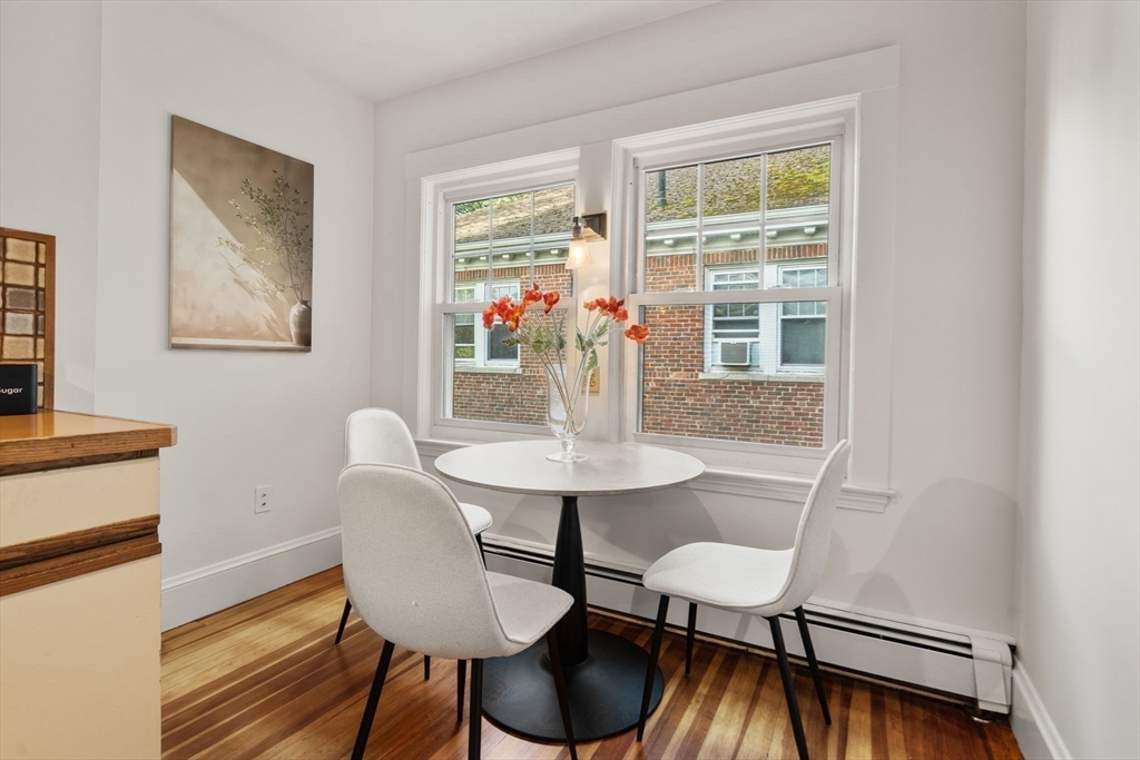 Brookline, Massachusetts, 02446, United States, 3 Bedrooms Bedrooms, ,2 BathroomsBathrooms,Residential,For Sale,1942016