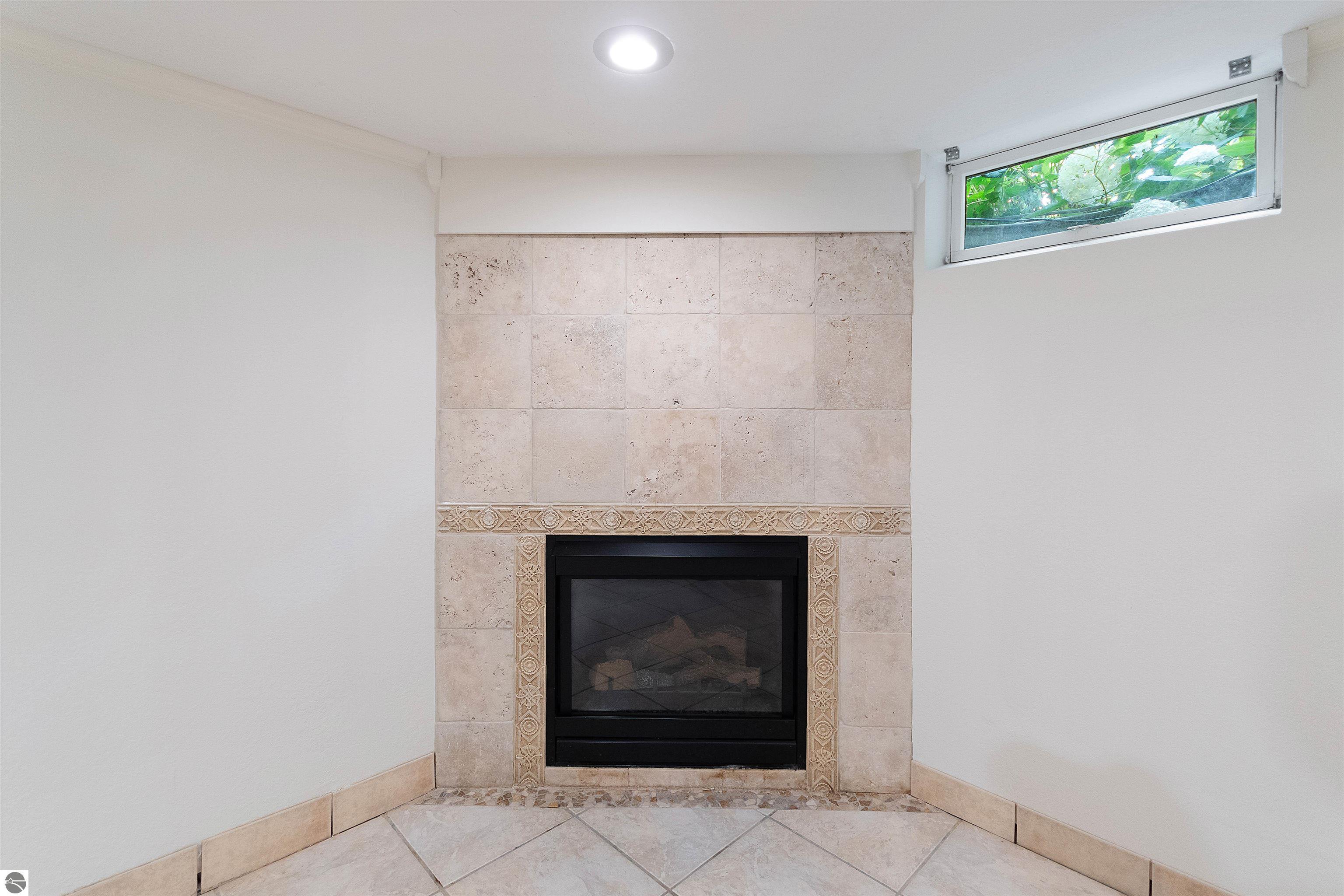 Traverse City, Michigan, 49686, United States, 4 Bedrooms Bedrooms, ,2 BathroomsBathrooms,Residential,For Sale,1908664