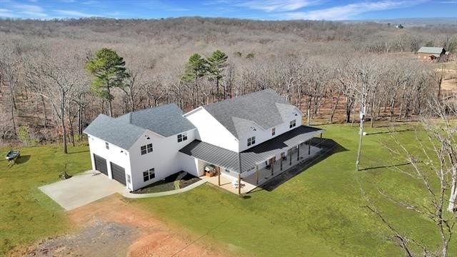 Tahlequah, Oklahoma, 74464, United States, 6 Bedrooms Bedrooms, ,4 BathroomsBathrooms,Residential,For Sale,1982576