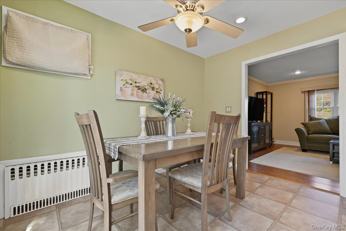 North Bellmore, New York, 11710, United States, 3 Bedrooms Bedrooms, ,2 BathroomsBathrooms,Residential,For Sale,1991697