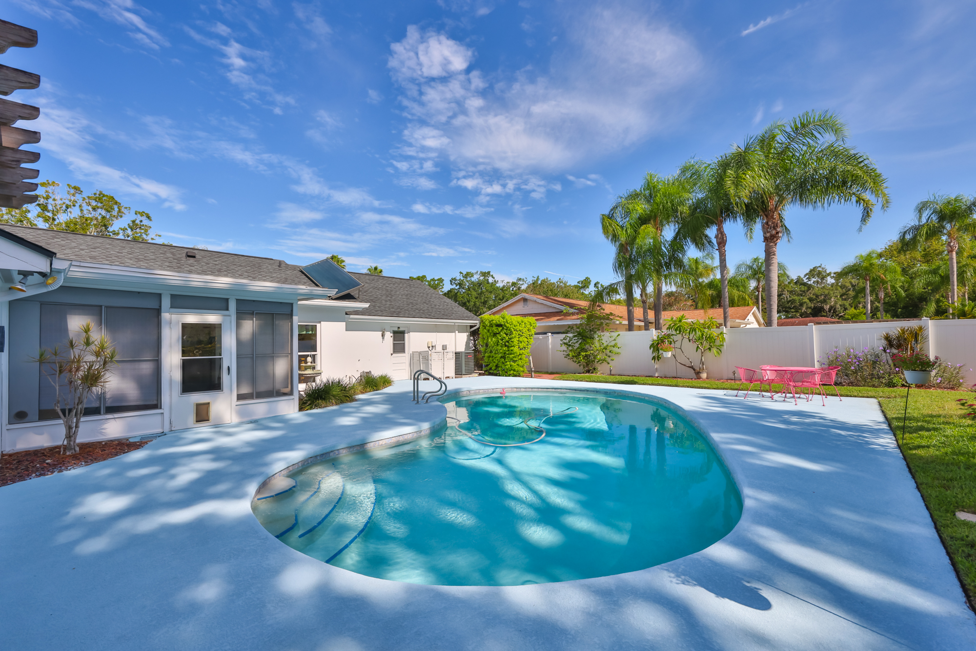 Tampa, Florida, 33613, United States, 3 Bedrooms Bedrooms, ,2 BathroomsBathrooms,Residential,For Sale,1981036