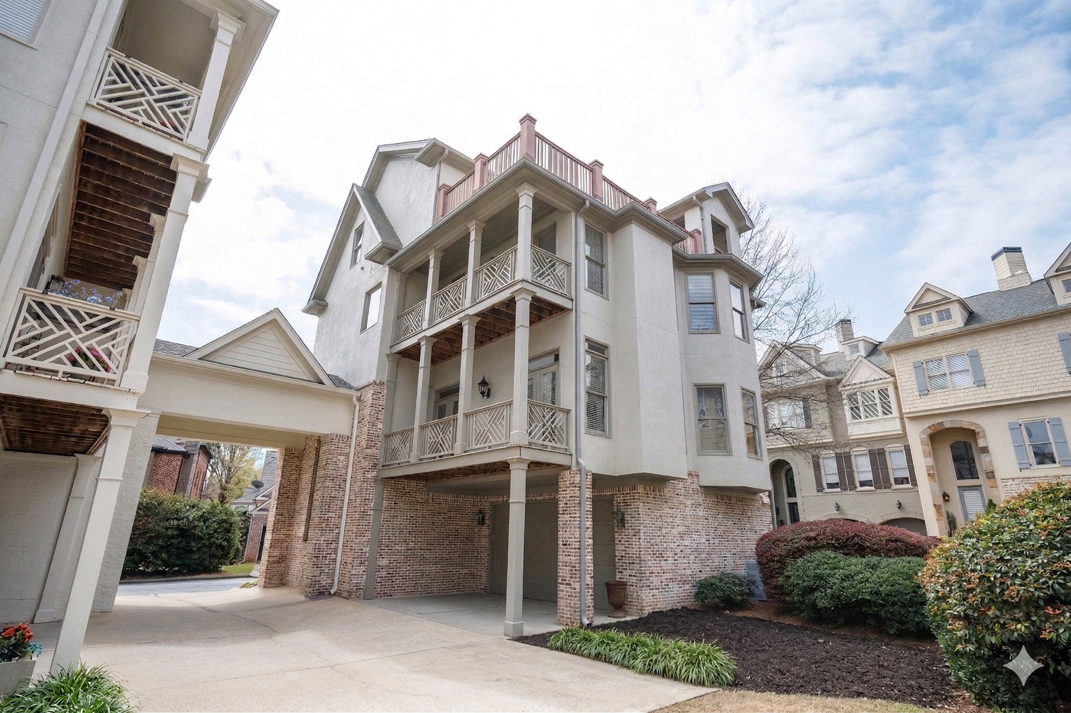  One-of-a-Kind Townhome in the Heart of Brookhaven - 物件實景