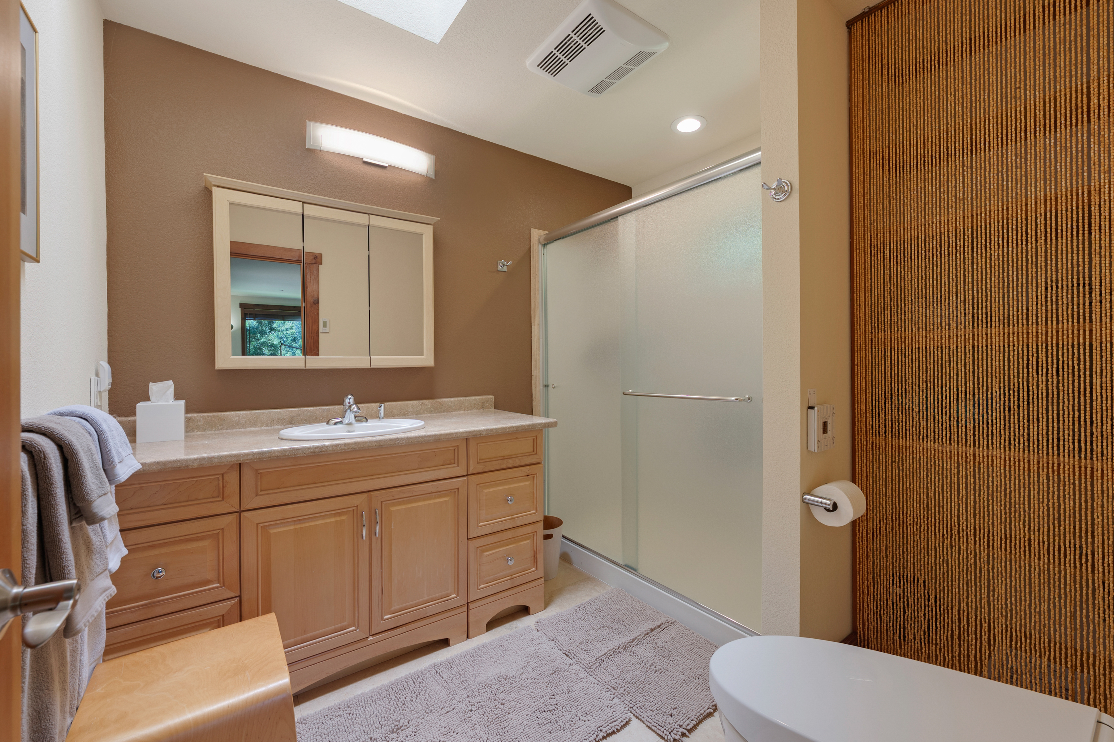  21995-21997 Ansel Court, Jenner, CA 95450 - 物件實景