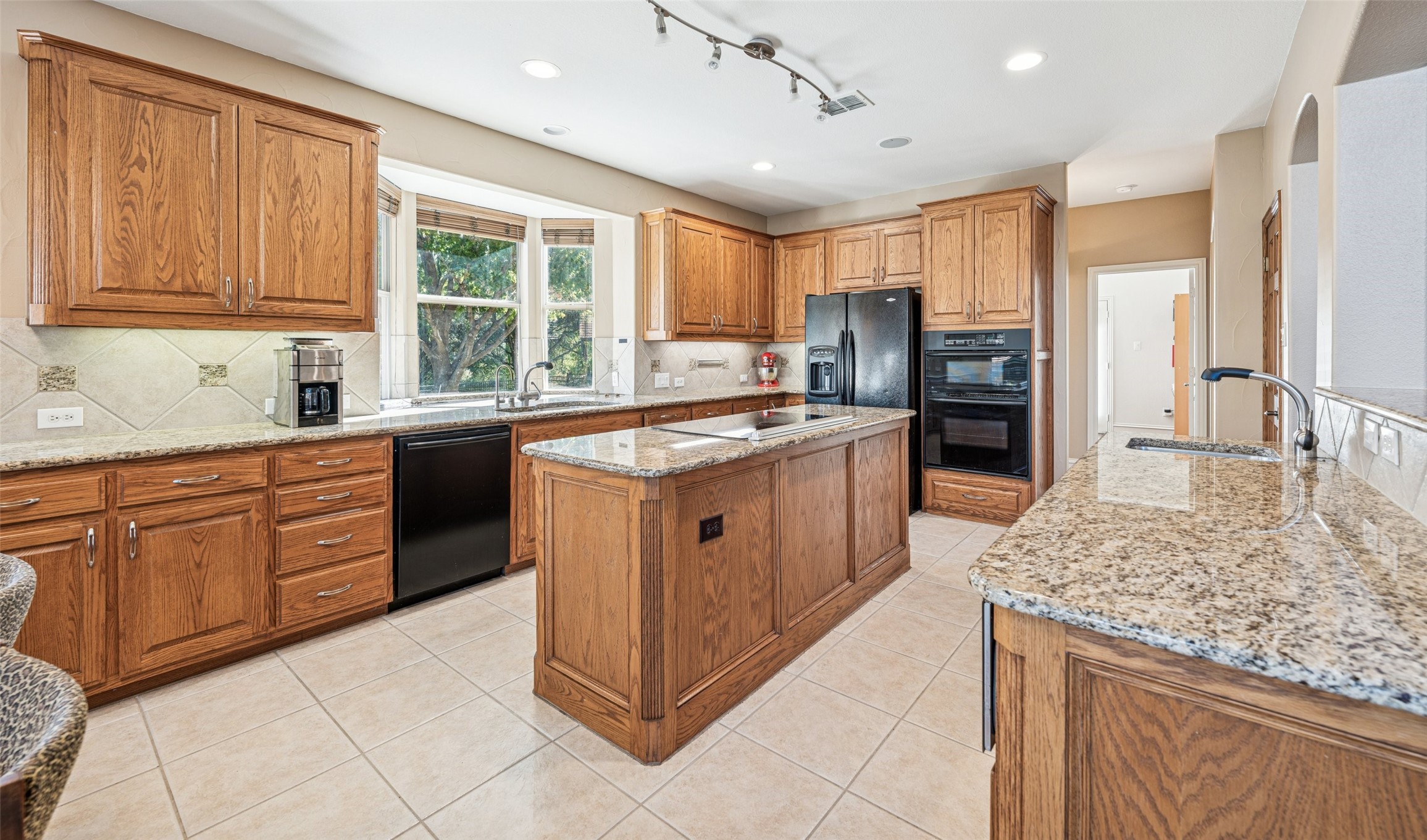 Frisco, Texas, 75036, United States, 4 Bedrooms Bedrooms, ,4 BathroomsBathrooms,Residential,For Sale,1987588