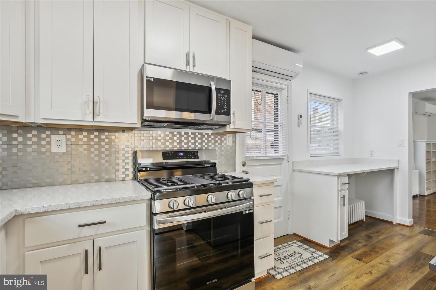 3300 18th Pl Se, WASHINGTON, District Of Columbia, 20020, United States, 5 Bedrooms Bedrooms, ,3 BathroomsBathrooms,Residential,For Sale,3300 18th Pl Se,1431167