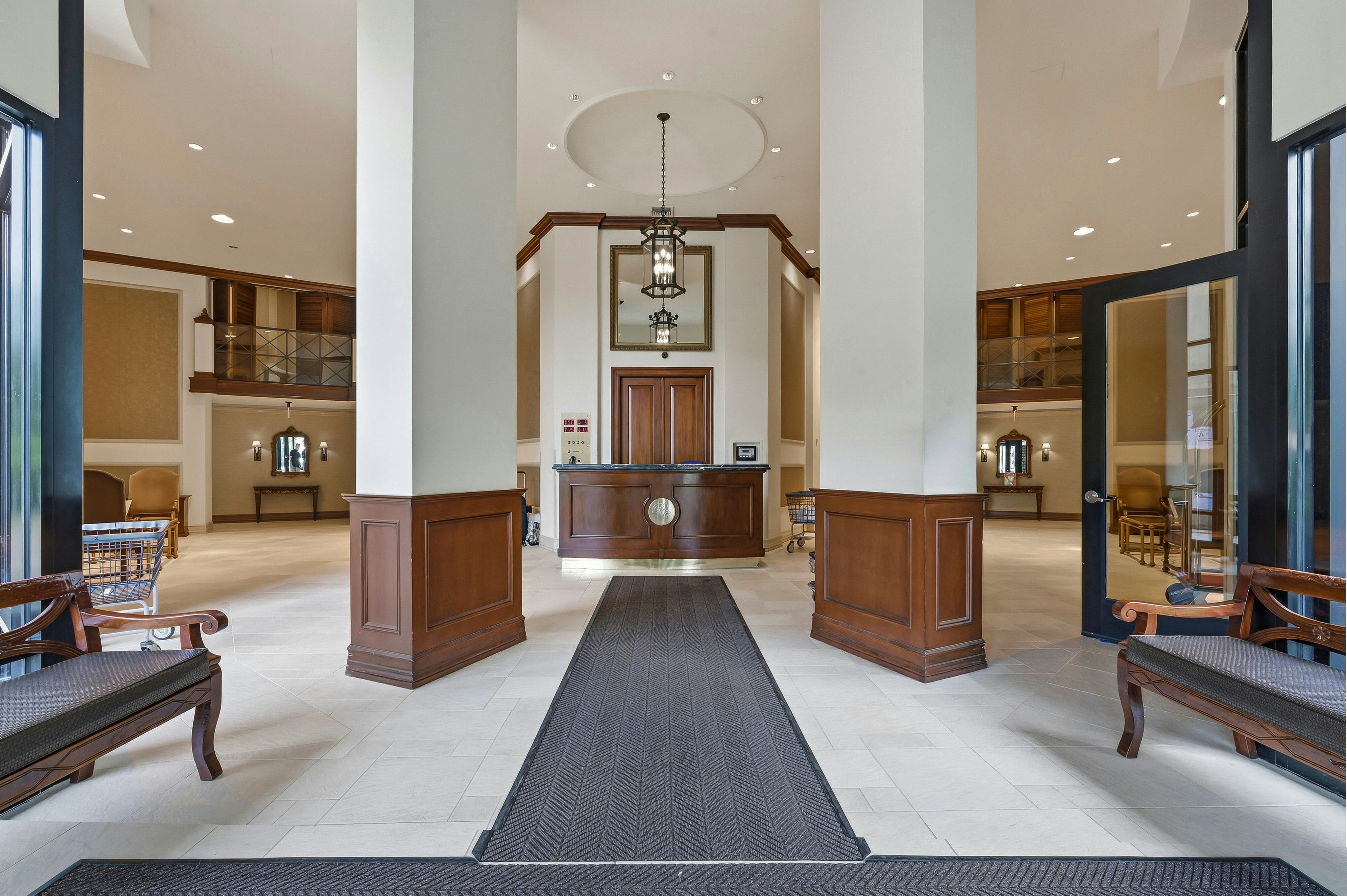  2 Bay Club Drive, Bayside, NY 11360 - 物件實景