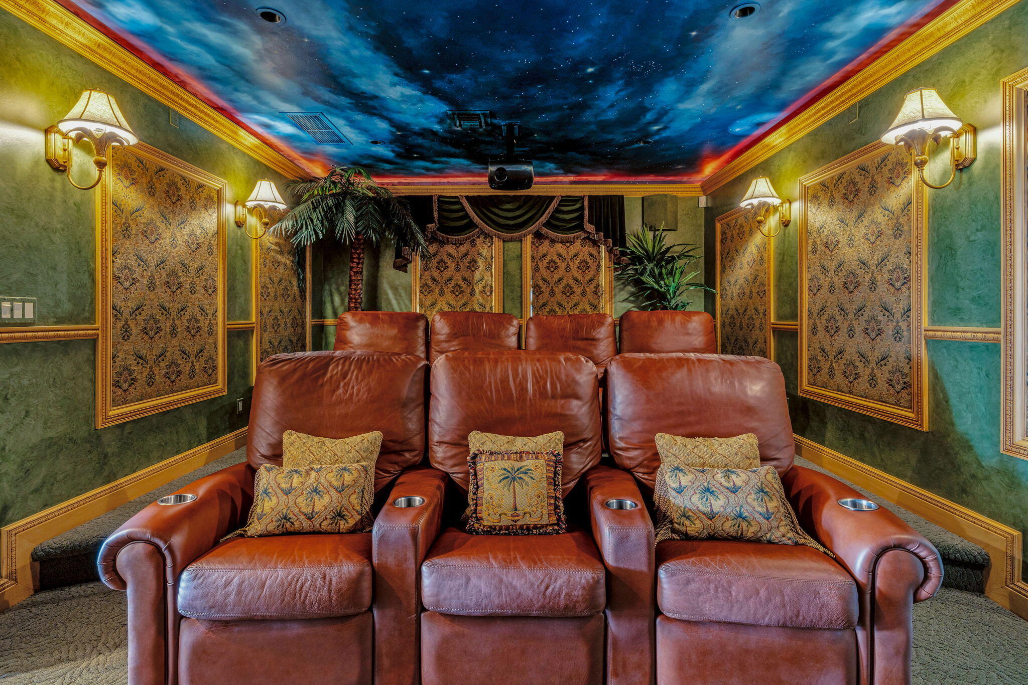 KEY COLONY, Florida, 33051, United States, 4 Bedrooms Bedrooms, ,5 BathroomsBathrooms,Residential,For Sale,1996950