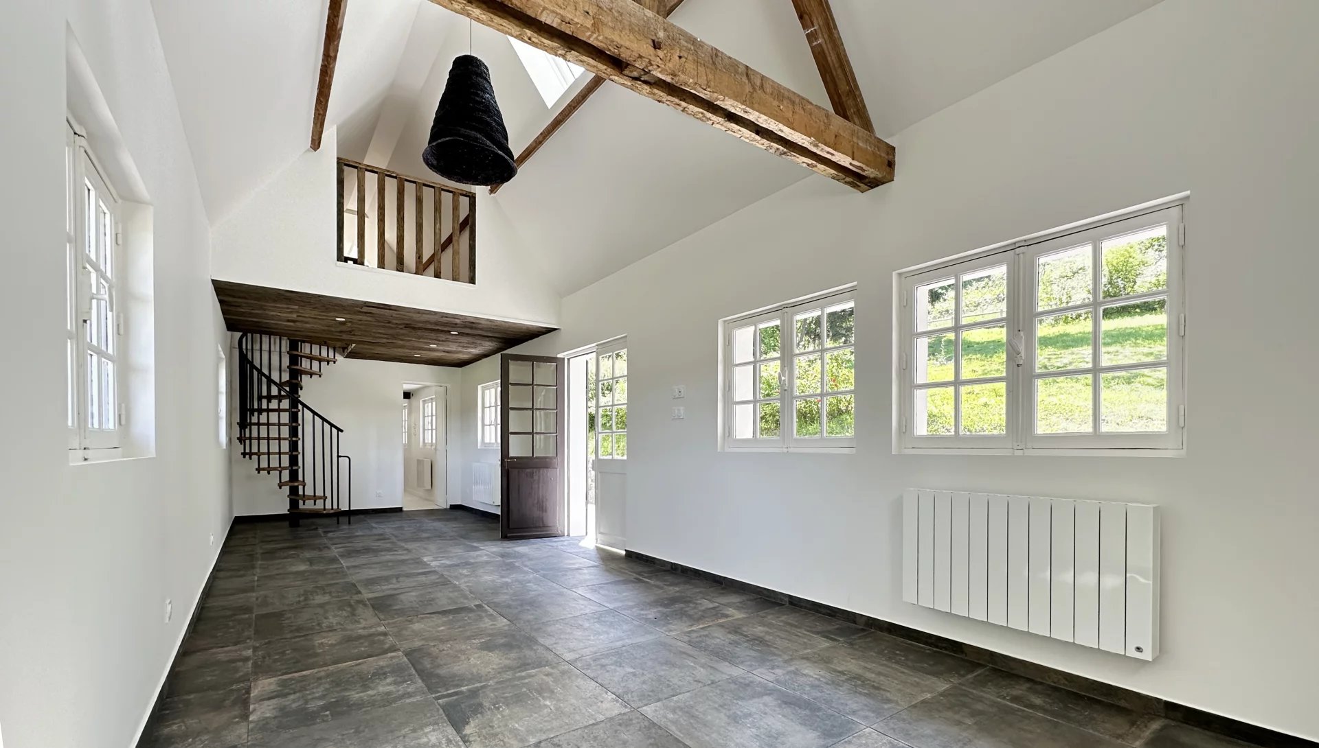 Barneville-la-Bertran, Normandy, 14600, FR, 3 Bedrooms Bedrooms, ,3 BathroomsBathrooms,Residential,For Sale,1932082