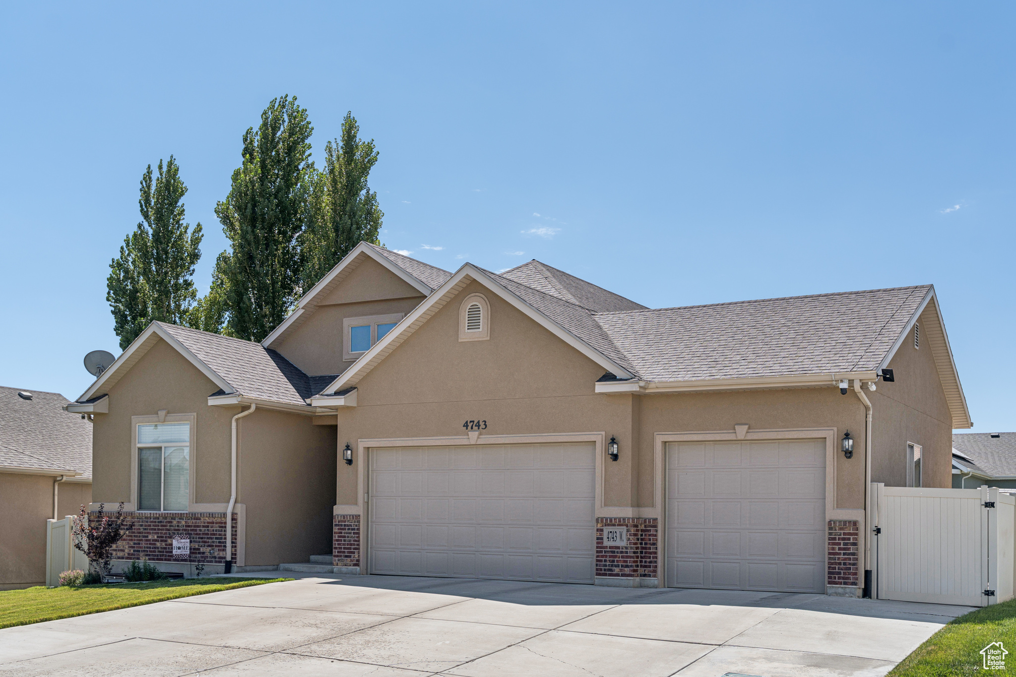 Riverton, Utah, 84096, United States, 4 Bedrooms Bedrooms, ,2 BathroomsBathrooms,Residential,For Sale,1932911