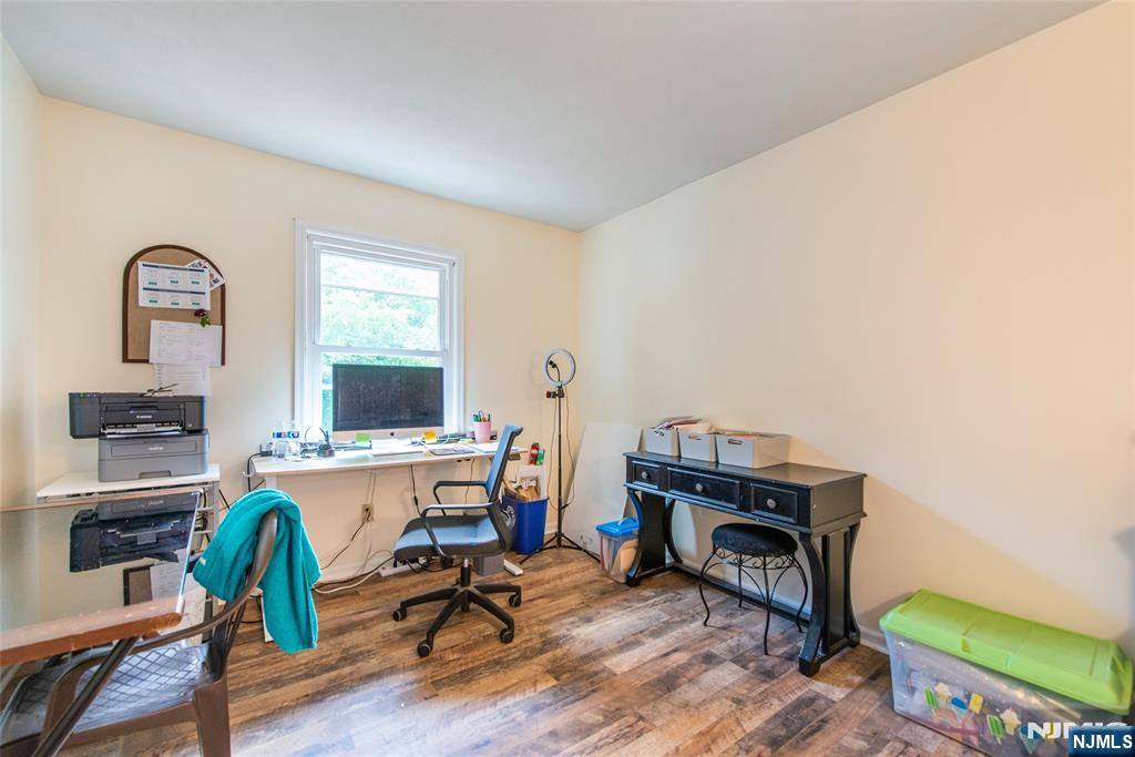 Wayne, New Jersey, 07470, United States, 4 Bedrooms Bedrooms, ,3 BathroomsBathrooms,Residential,For Sale,1857394
