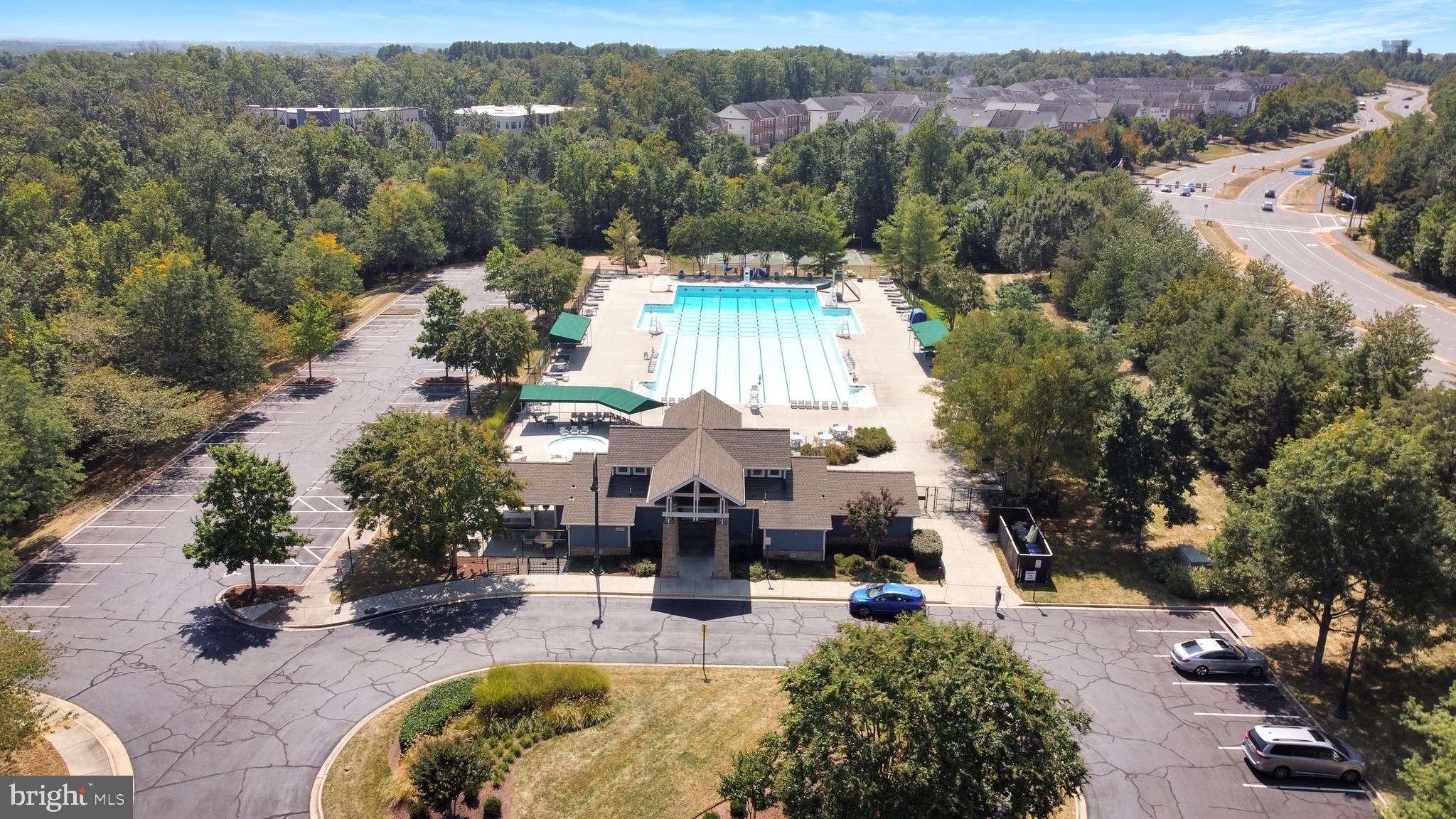 Broadlands, Virginia, 20148, United States, 3 Bedrooms Bedrooms, ,3 BathroomsBathrooms,Residential,For Sale,1937215