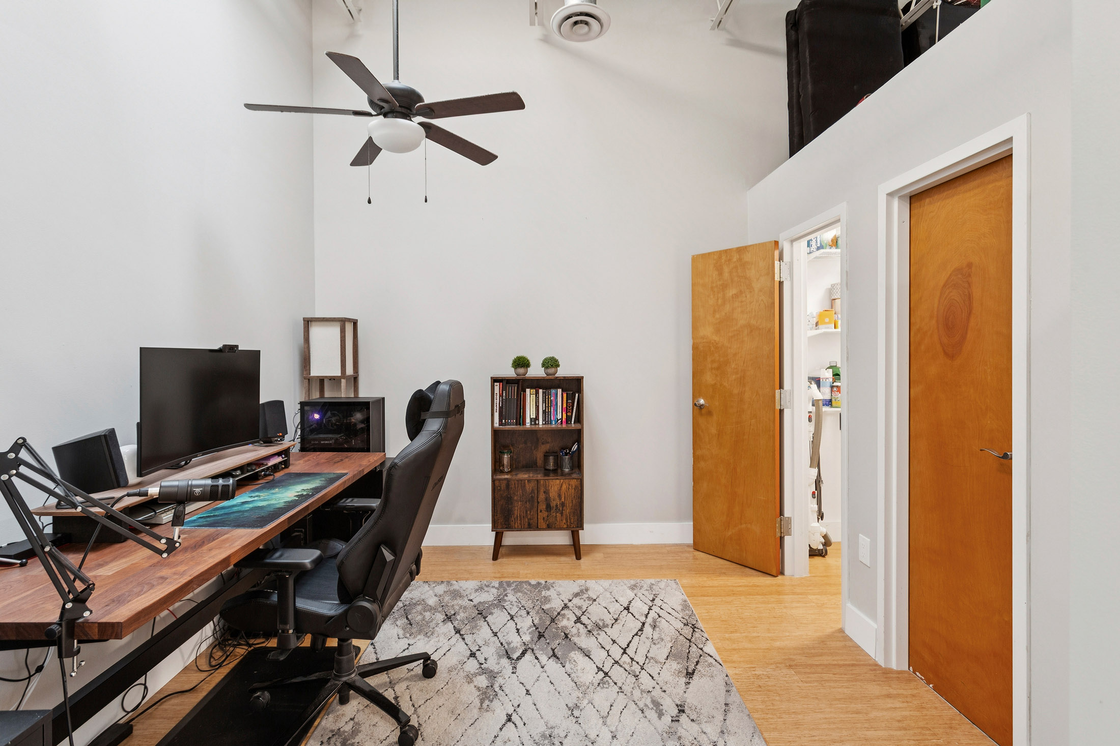  Amazing Top Floor Two Bedroom Loft in the Heart of Chamblee - 物件實景