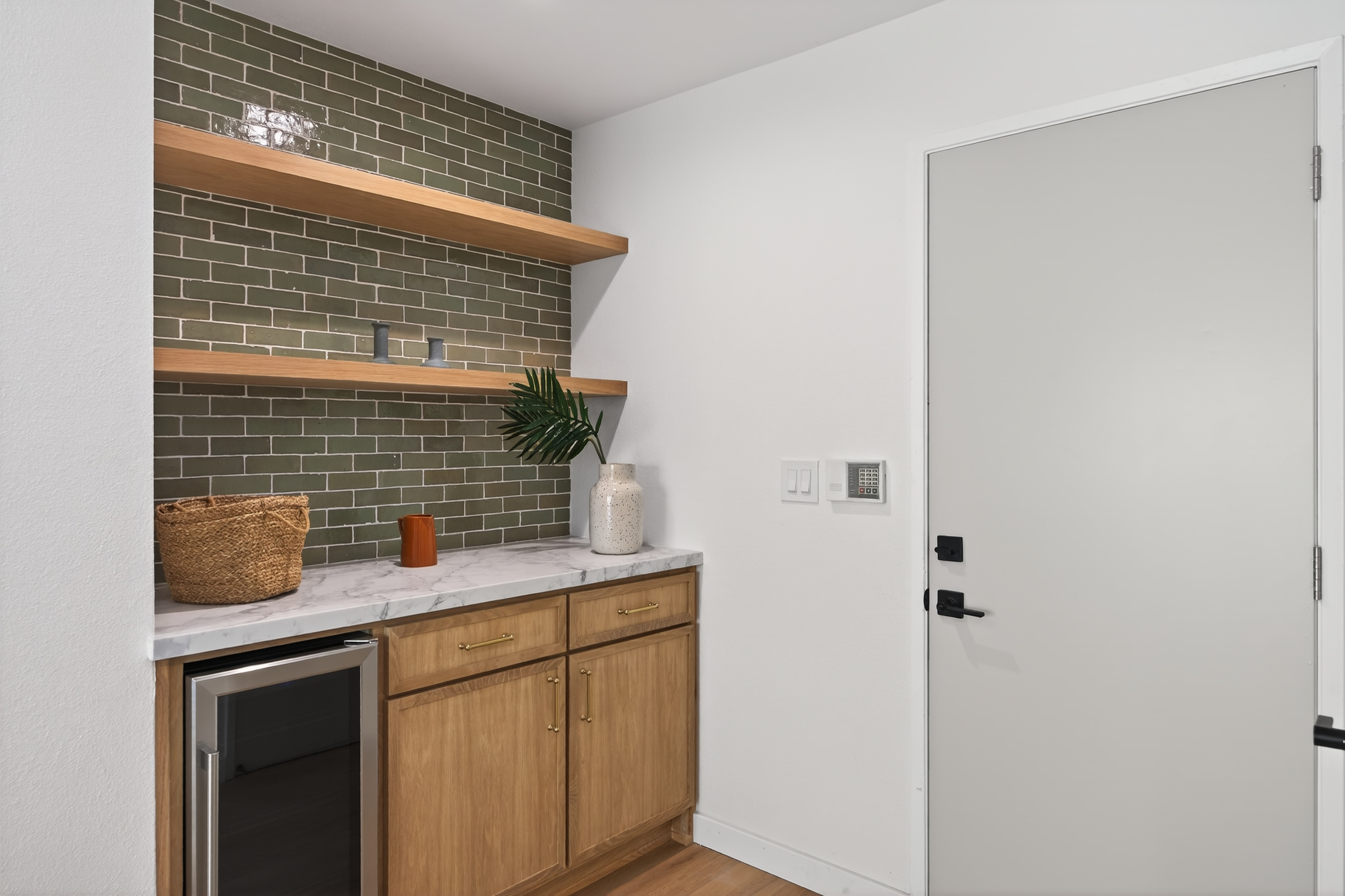  921 Calle Pinata, Thousand Oaks, CA 91360 - 物件實景