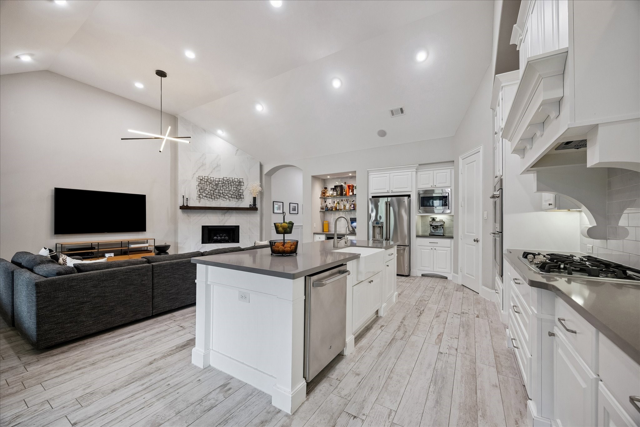  2807 Mayfield Ridge Lane - 物件實景