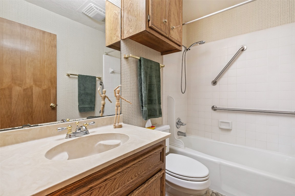 Round Rock, Texas, 78681, United States, 4 Bedrooms Bedrooms, ,3 BathroomsBathrooms,Residential,For Sale,1925369