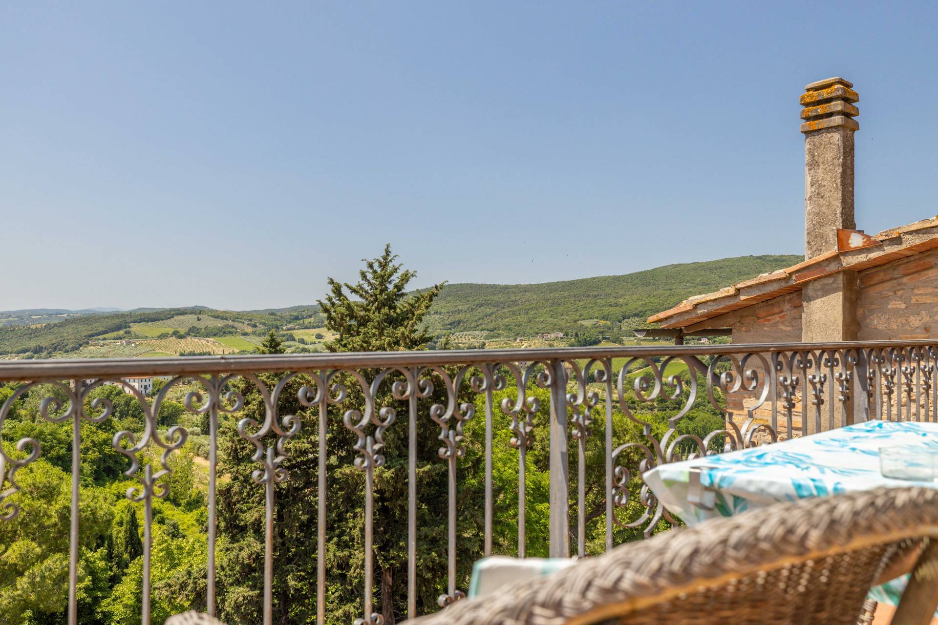 San Gimignano, Siena, 53037, IT, 3 Bedrooms Bedrooms, ,2 BathroomsBathrooms,Residential,For Sale,1876923