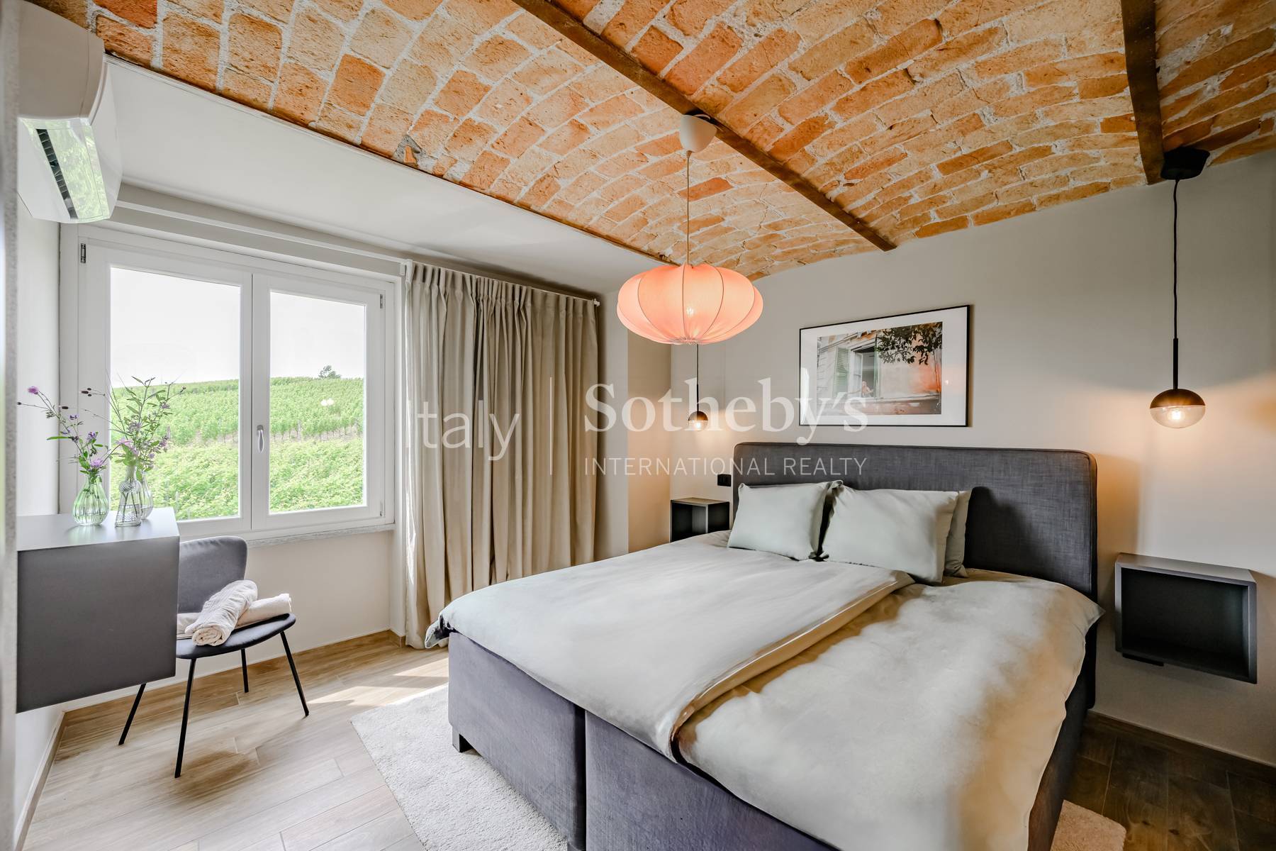  Elegant Villa amongst Nizza Monferrato