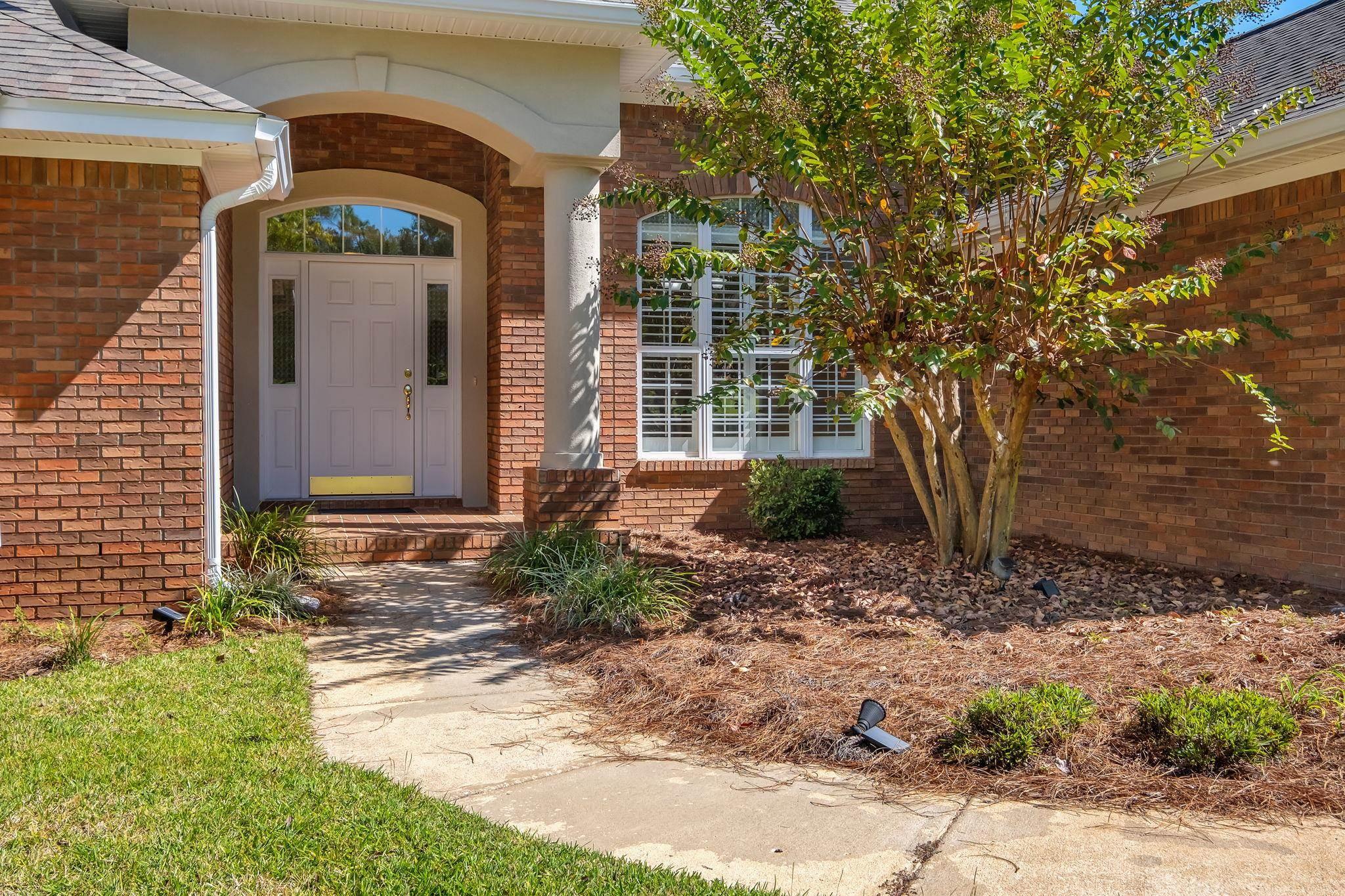 Tallahassee, Florida, 32312, United States, 4 Bedrooms Bedrooms, ,3 BathroomsBathrooms,Residential,For Sale,1966358