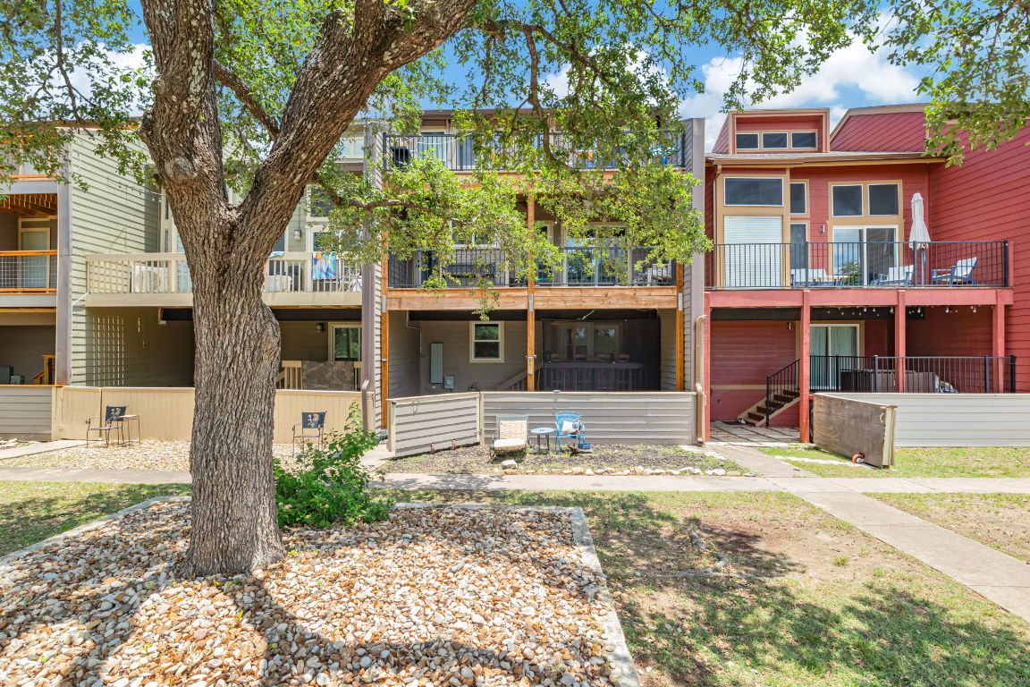 Point Venture, Texas, 78645, United States, 5 Bedrooms Bedrooms, ,4 BathroomsBathrooms,Residential,For Sale,1840855