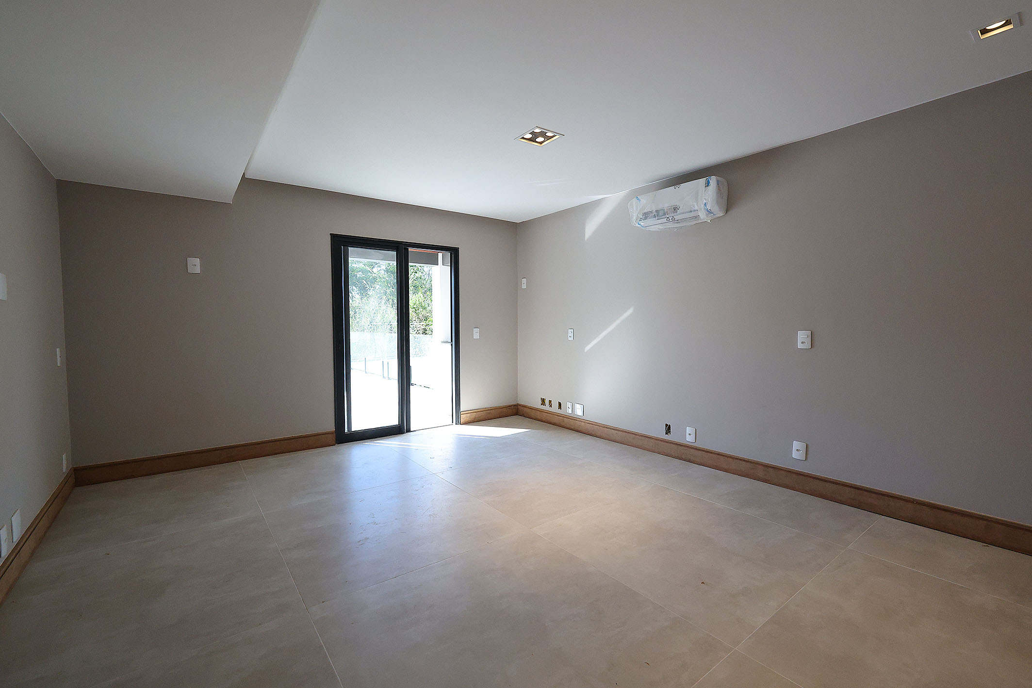  Newly built contemporary residence with panoramic views in gated community - 物件實景