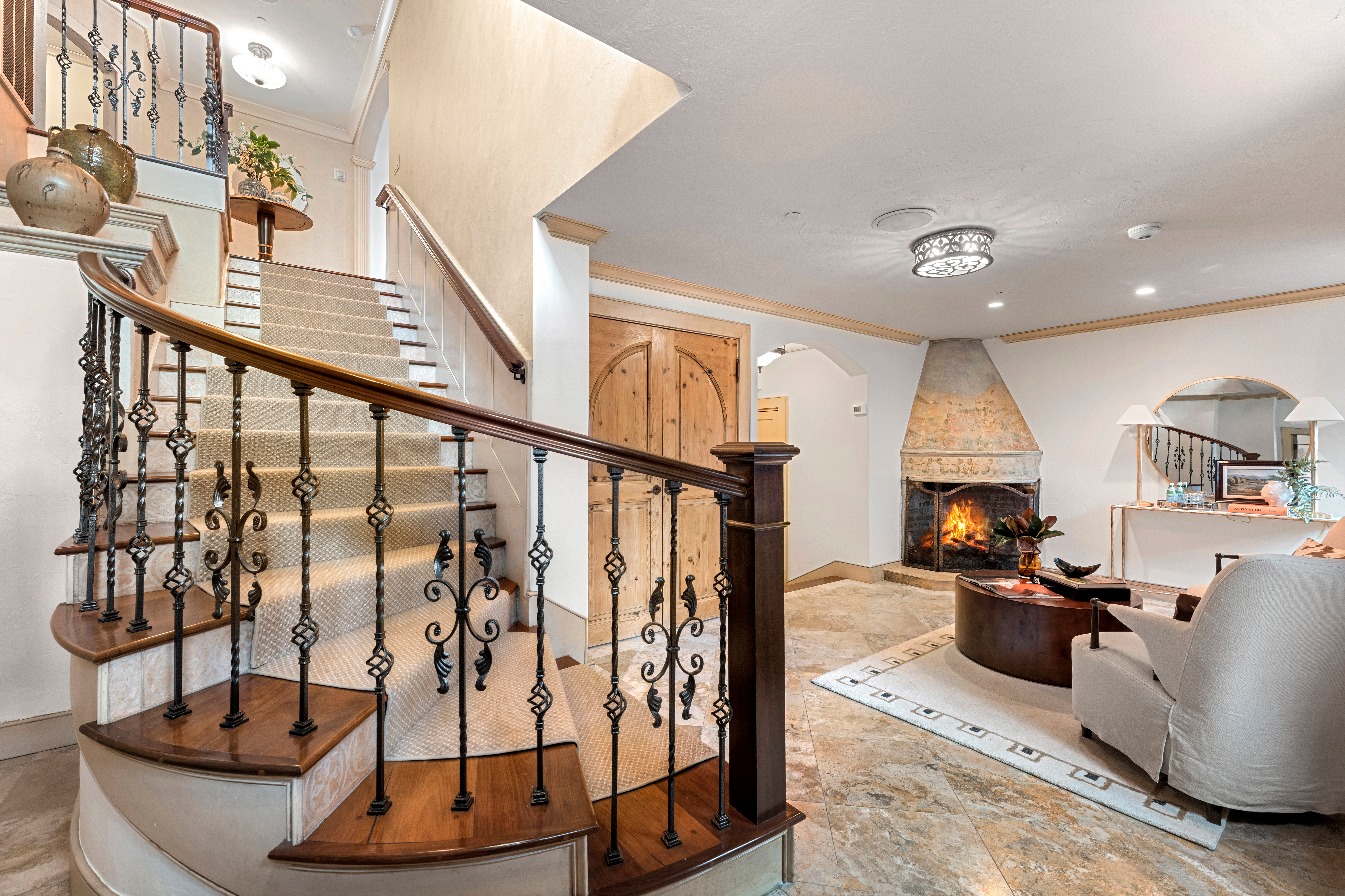 23-25 Beaver Place, Boston, MA, 02108 - 物件實景