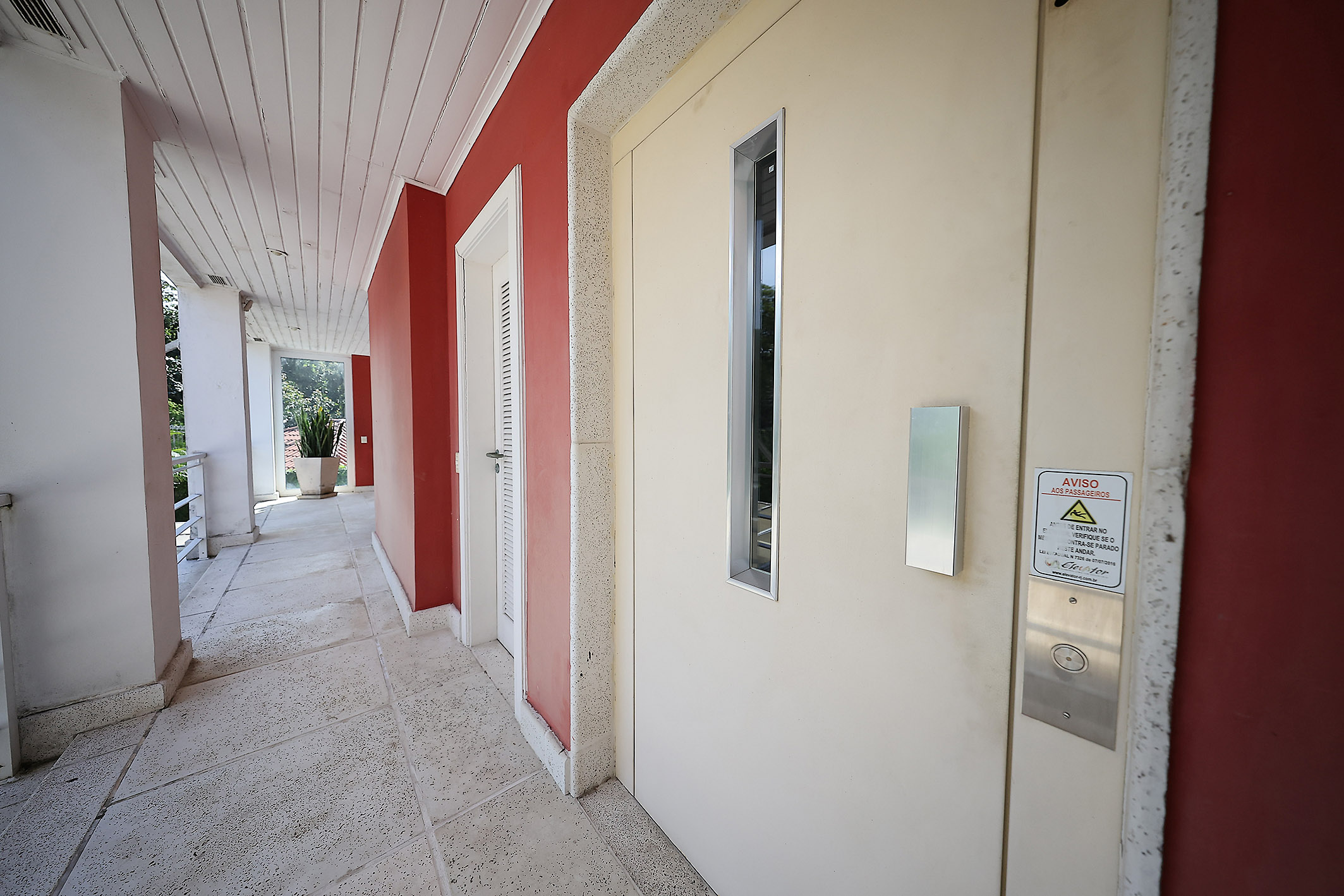  House with an Expansive Lot and Privacy in Jardim Pernambuco - 物件實景