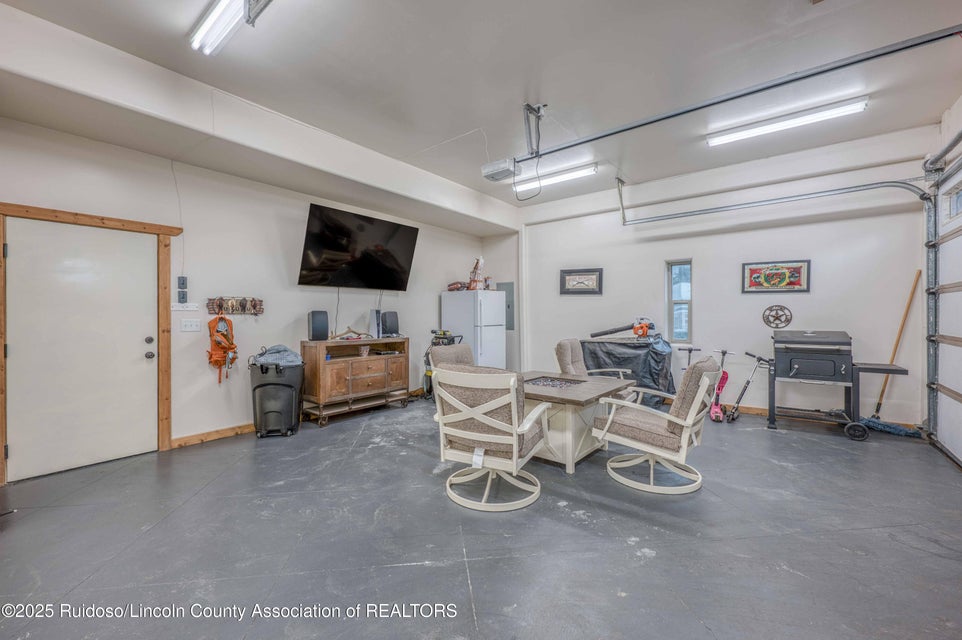 Alto, New Mexico, 88312, United States, 3 Bedrooms Bedrooms, ,2 BathroomsBathrooms,Residential,For Sale,1909462