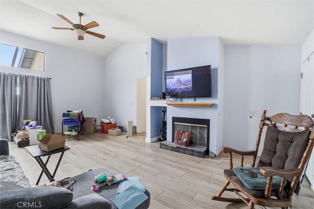 Paso Robles, California, 93446, United States, 5 Bedrooms Bedrooms, ,2 BathroomsBathrooms,Residential,For Sale,2034099