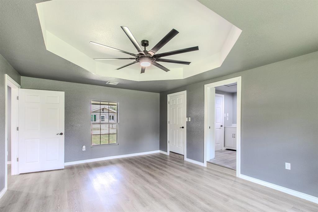 Woodway, Texas, 76712, United States, 4 Bedrooms Bedrooms, ,3 BathroomsBathrooms,Residential,For Sale,1981291