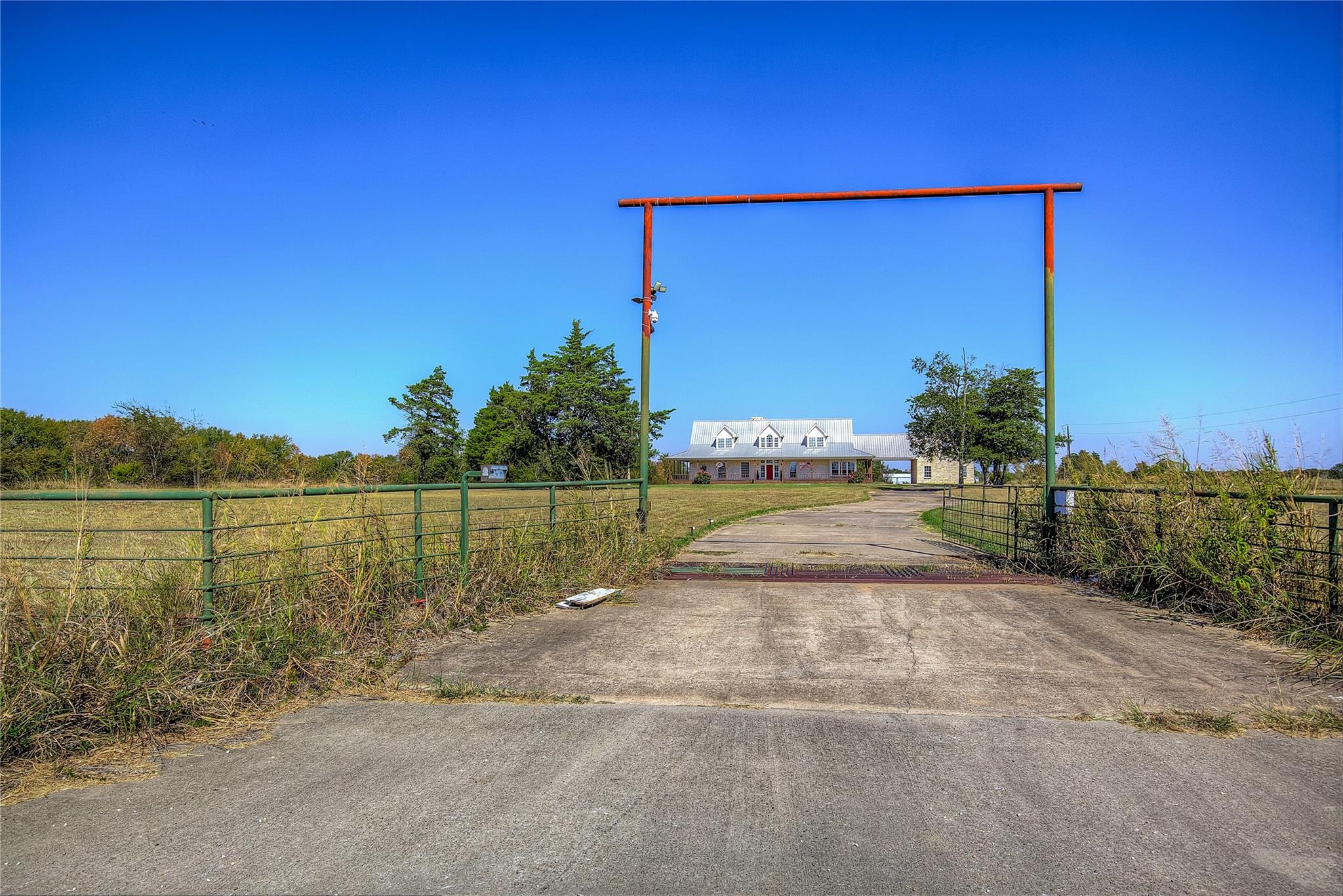 Sulphur Springs, Texas, 75482, United States, 5 Bedrooms Bedrooms, ,6 BathroomsBathrooms,Residential,For Sale,1978308