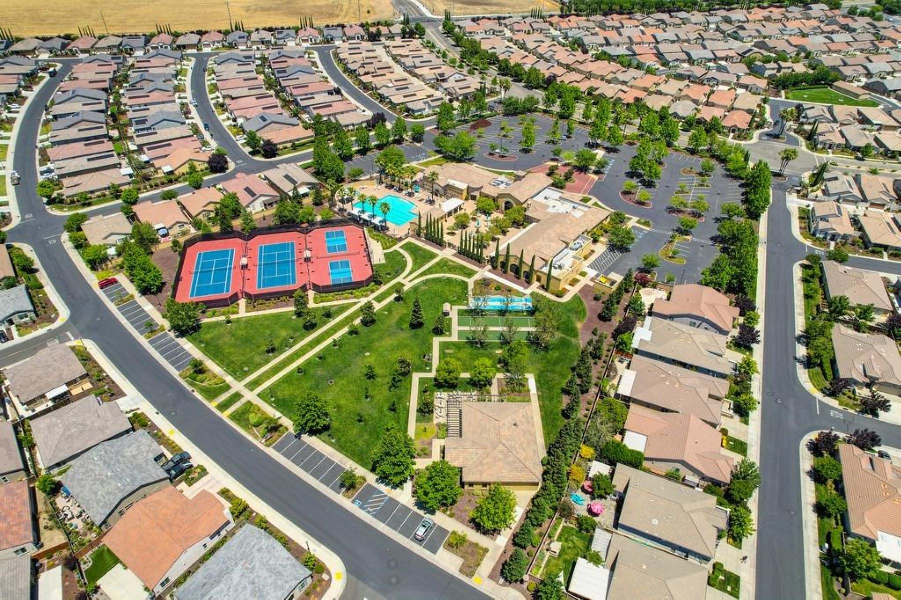  3911 Don River Lane, Sacramento, CA 95834 - 物件實景