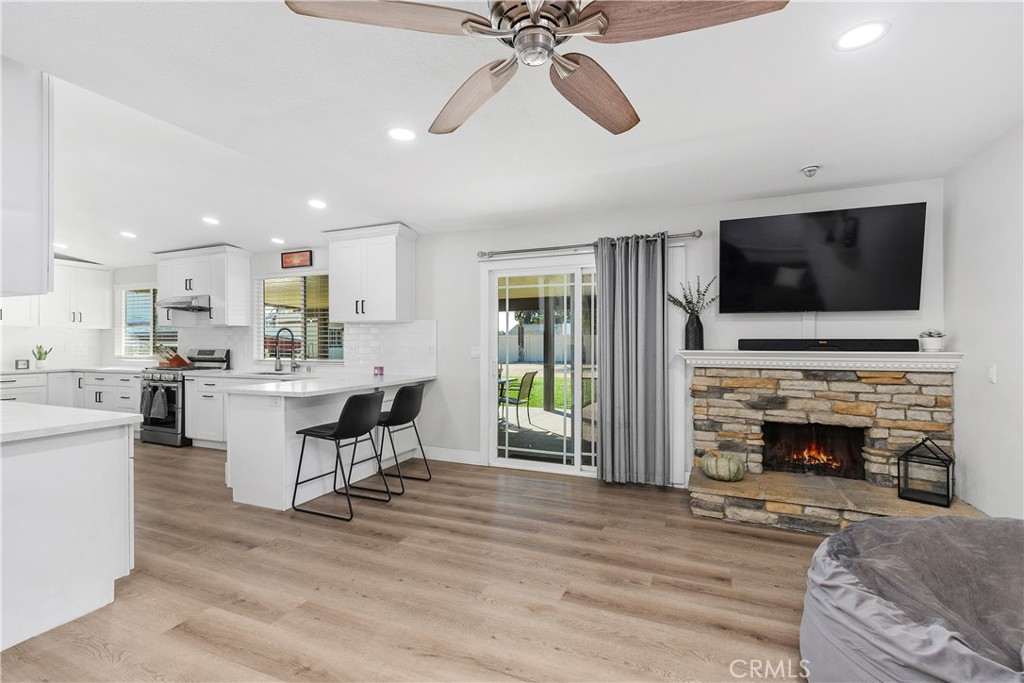 Jurupa Valley, California, 92509, United States, 4 Bedrooms Bedrooms, ,2 BathroomsBathrooms,Residential,For Sale,1987819