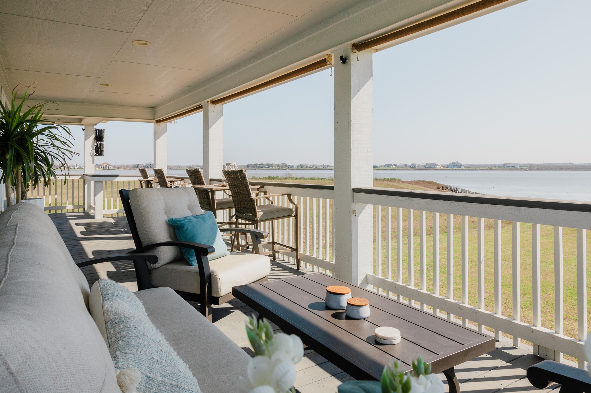 Palacios, Texas, 77465, United States, 3 Bedrooms Bedrooms, ,2 BathroomsBathrooms,Residential,For Sale,1984979