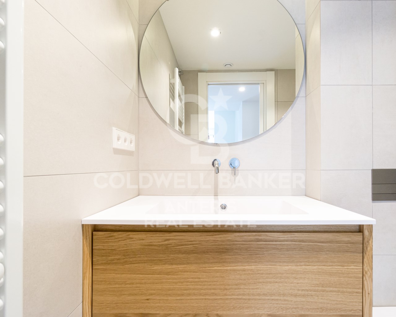 Barcelona, Barcelona, Eixample, L'Antiga Esquerra, Barcelona, Catalonia, ES, 3 Bedrooms Bedrooms, ,2 BathroomsBathrooms,Residential,For Sale,Barcelona, Barcelona, Eixample, L'Antiga Esquerra,1614858