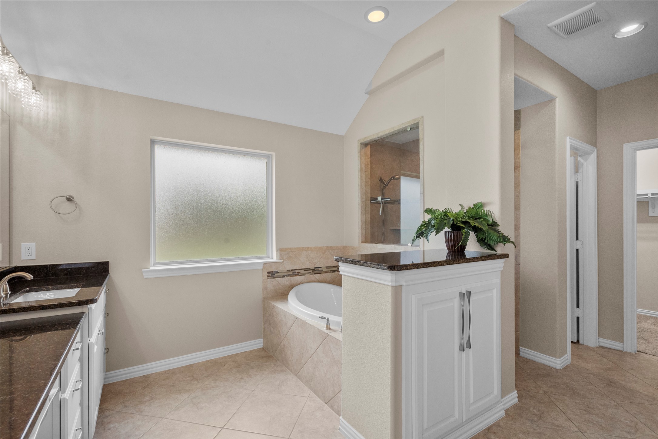 Manvel, Texas, 77578, United States, 4 Bedrooms Bedrooms, ,4 BathroomsBathrooms,Residential,For Sale,1903247