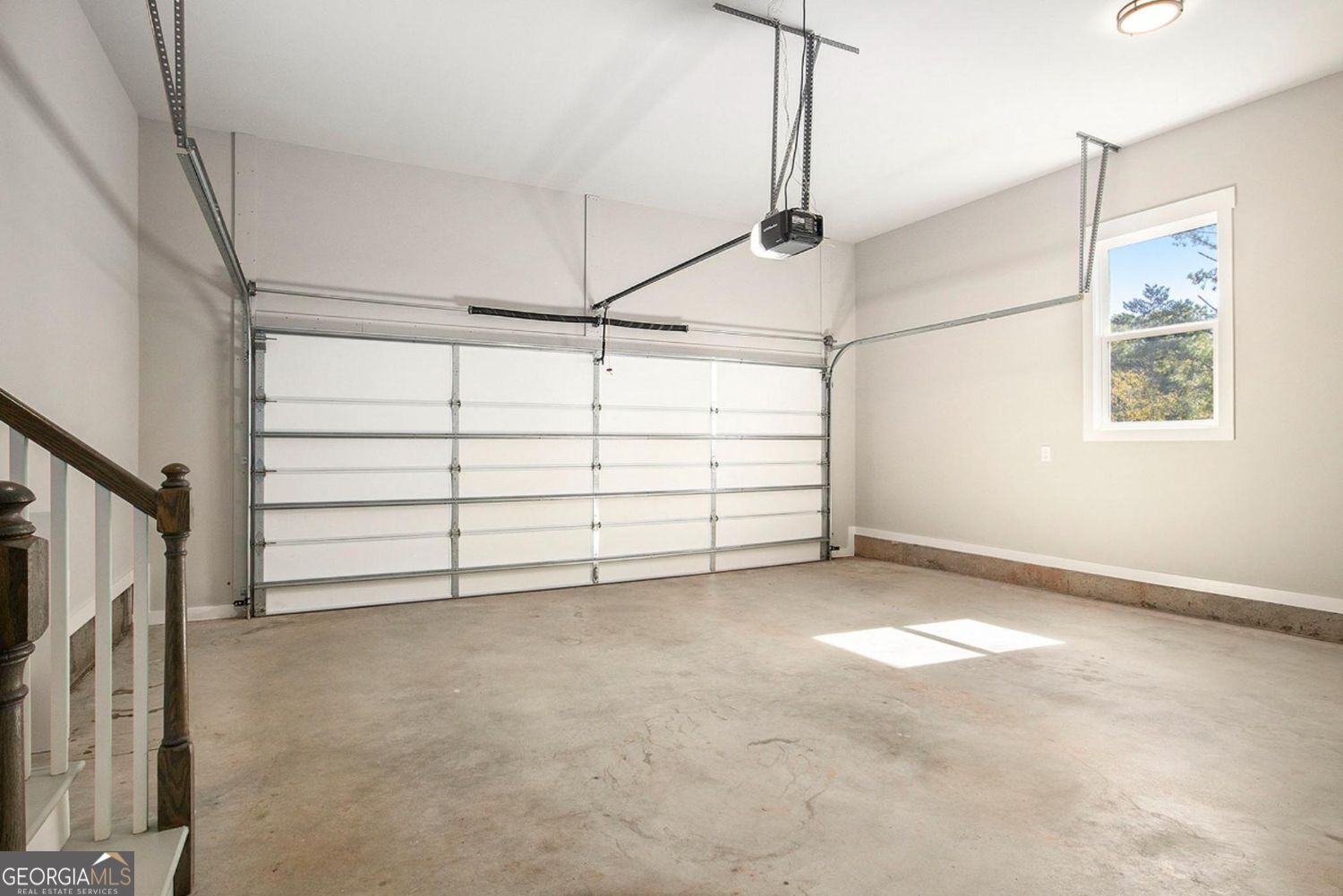 Gainesville, Georgia, 30506, United States, 3 Bedrooms Bedrooms, ,4 BathroomsBathrooms,Residential,For Sale,2009358