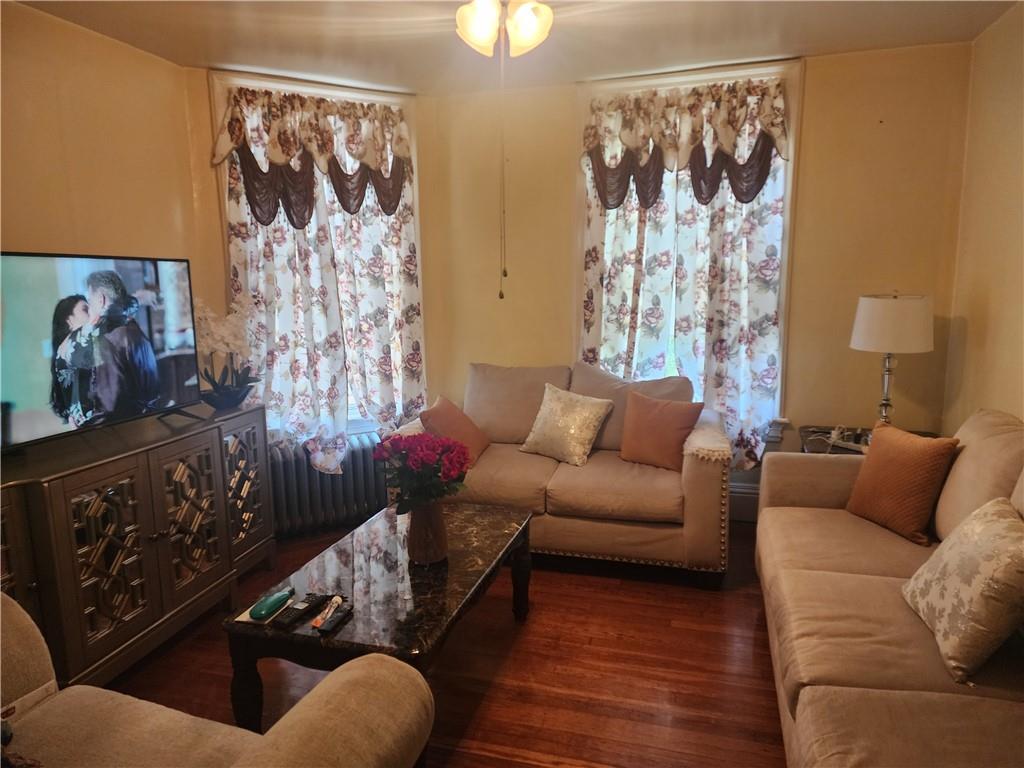 Providence, Rhode Island, 02907, United States, 9 Bedrooms Bedrooms, ,5 BathroomsBathrooms,Residential,For Sale,1930553