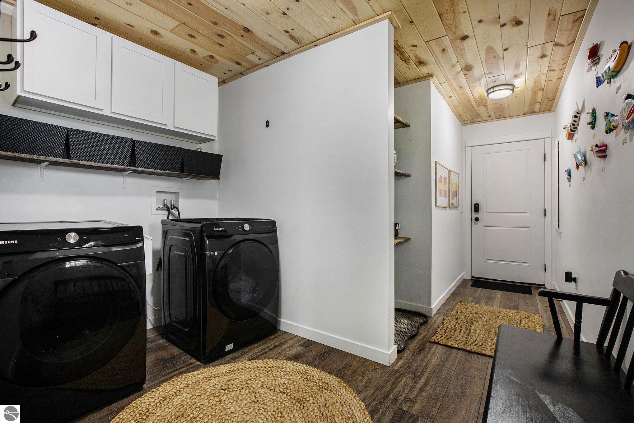 Beulah, Michigan, 49617, United States, 3 Bedrooms Bedrooms, ,2 BathroomsBathrooms,Residential,For Sale,1975573