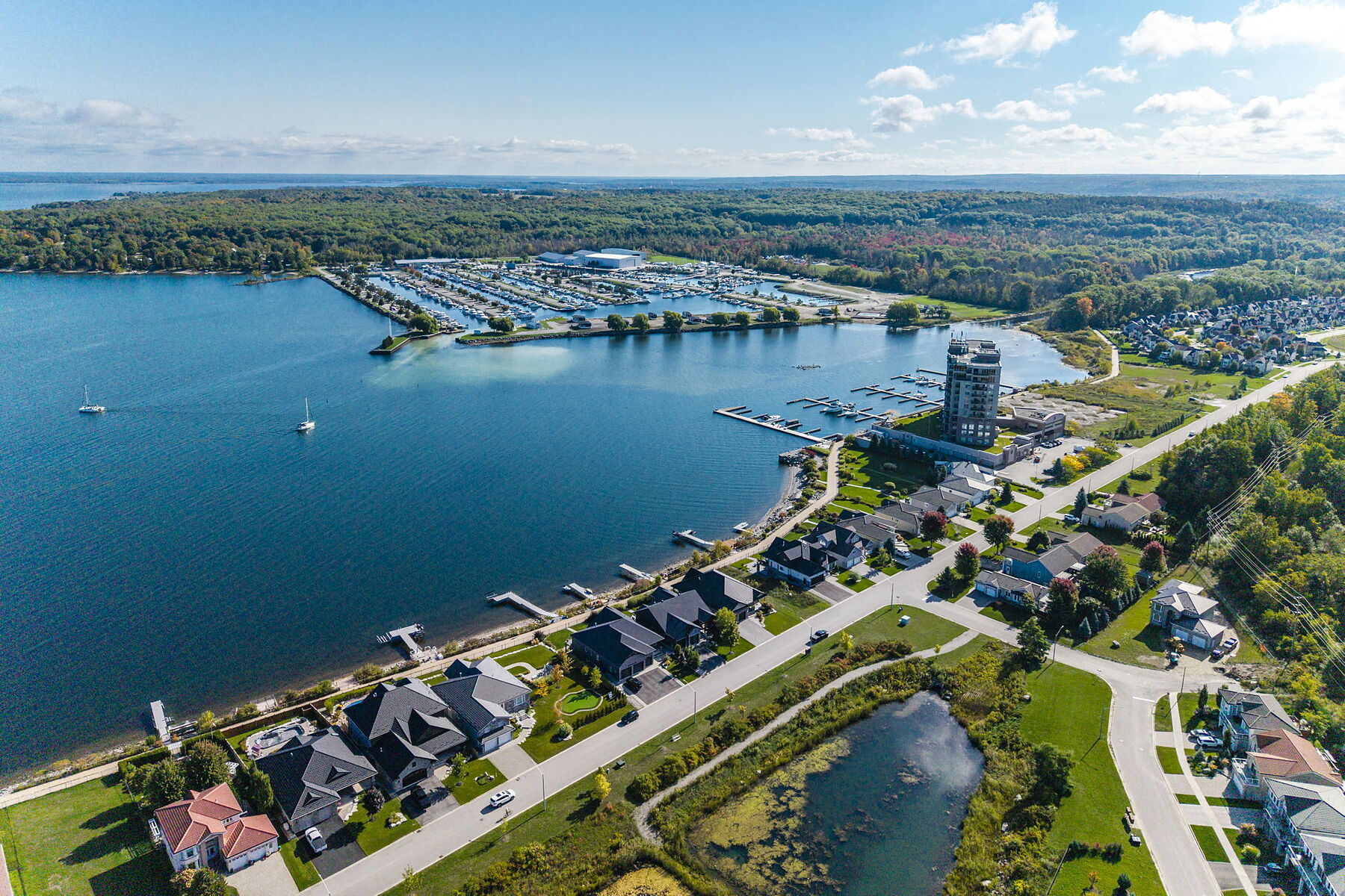  Lakefront Modern Masterpiece - 物件實景
