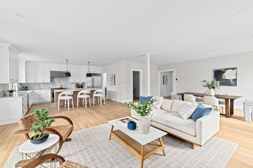 Brookline, Massachusetts, 02467, United States, 5 Bedrooms Bedrooms, ,5 BathroomsBathrooms,Residential,For Sale,1838998