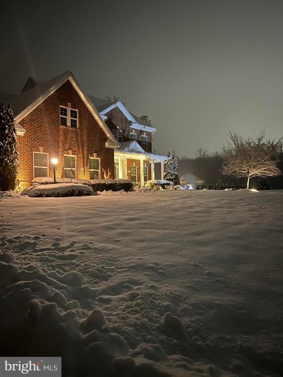 Fredericksburg, Virginia, 22406, United States, 5 Bedrooms Bedrooms, ,6 BathroomsBathrooms,Residential,For Sale,1981857