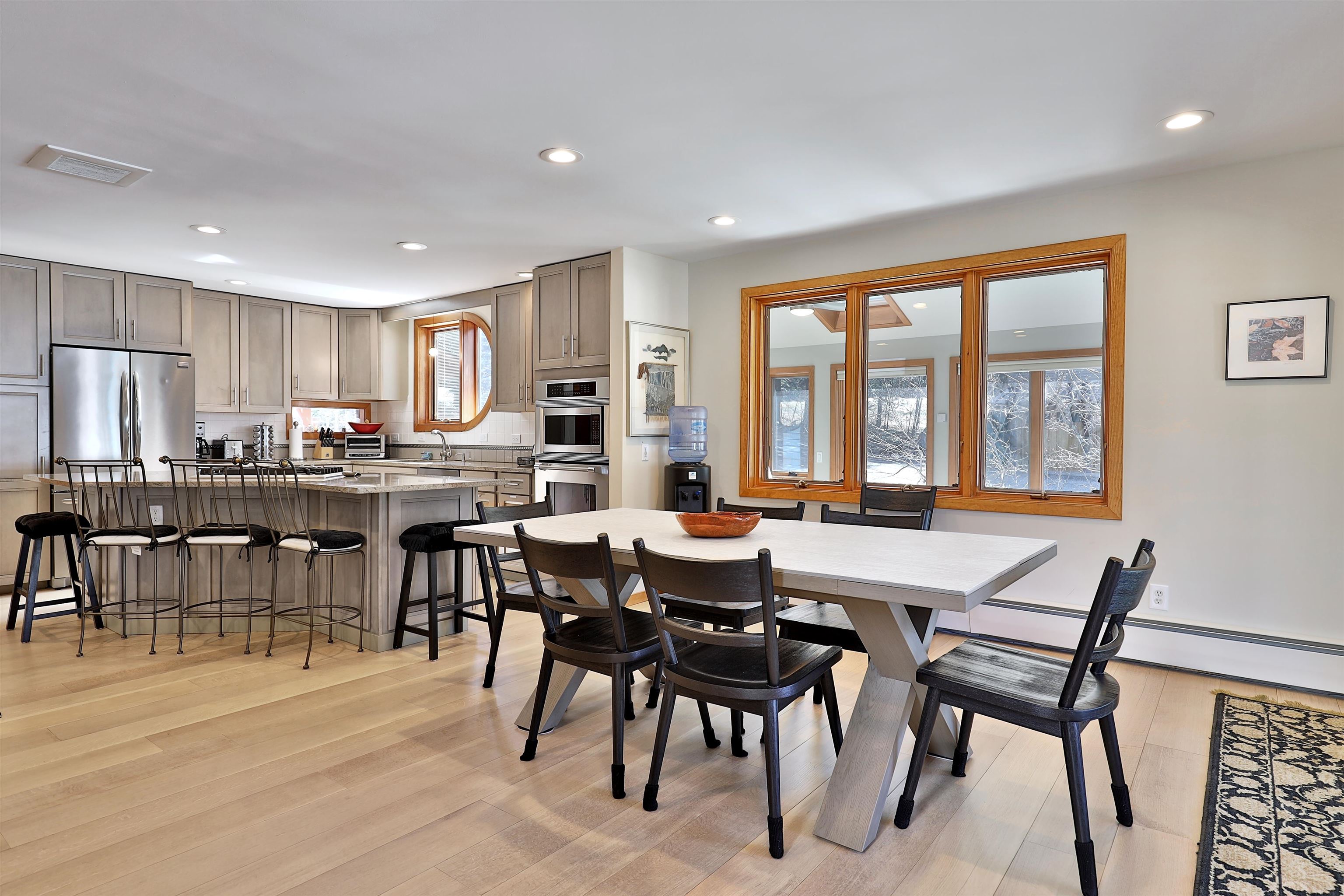  426 Roaring Brook Road - 物件實景
