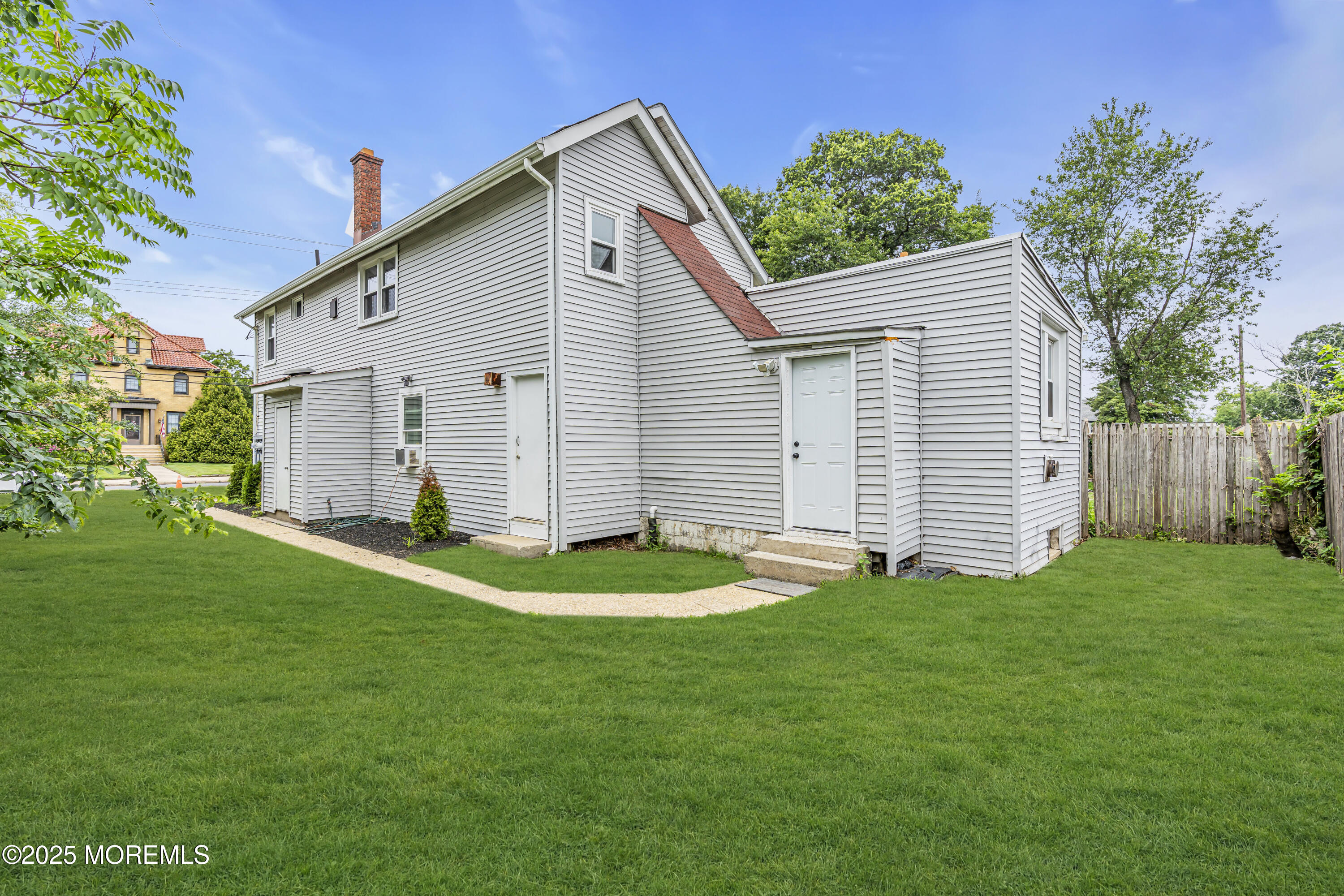 Keansburg, New Jersey, 07734, United States, ,Residential,For Sale,1936883