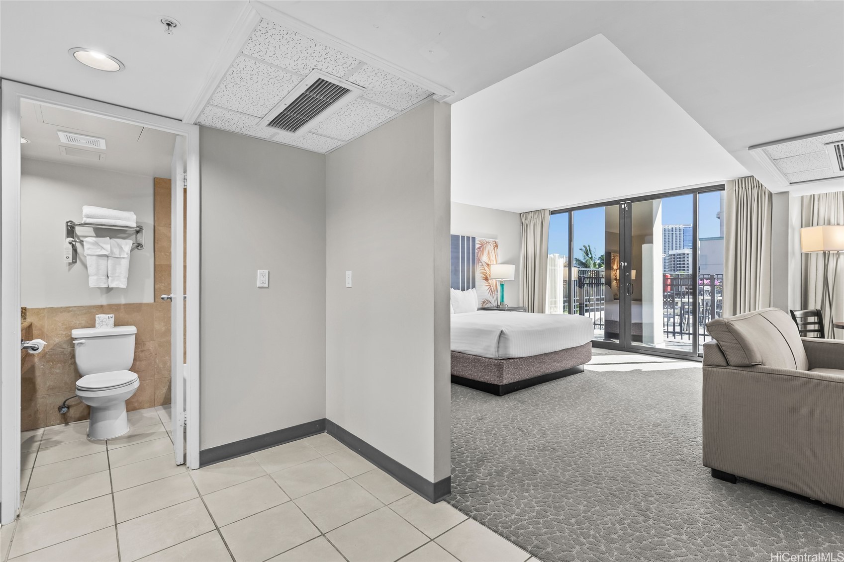 Honolulu, Hawaii, 96815, United States, ,1 BathroomBathrooms,Residential,For Sale,2003284