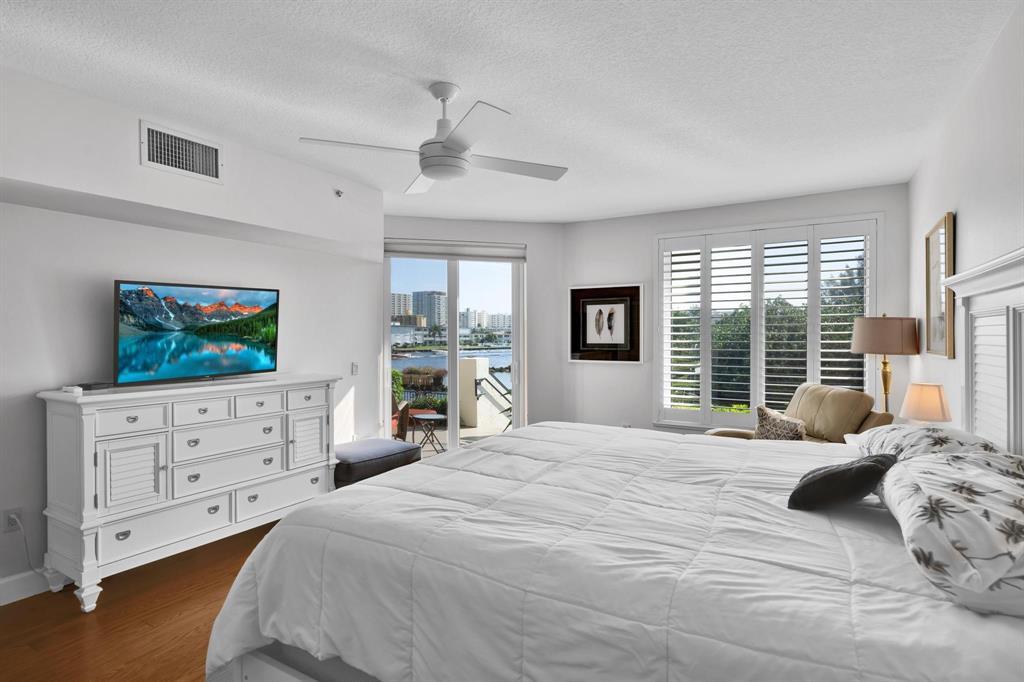 Pompano Beach, Florida, 33062, United States, 2 Bedrooms Bedrooms, ,3 BathroomsBathrooms,Residential,For Sale,2040159
