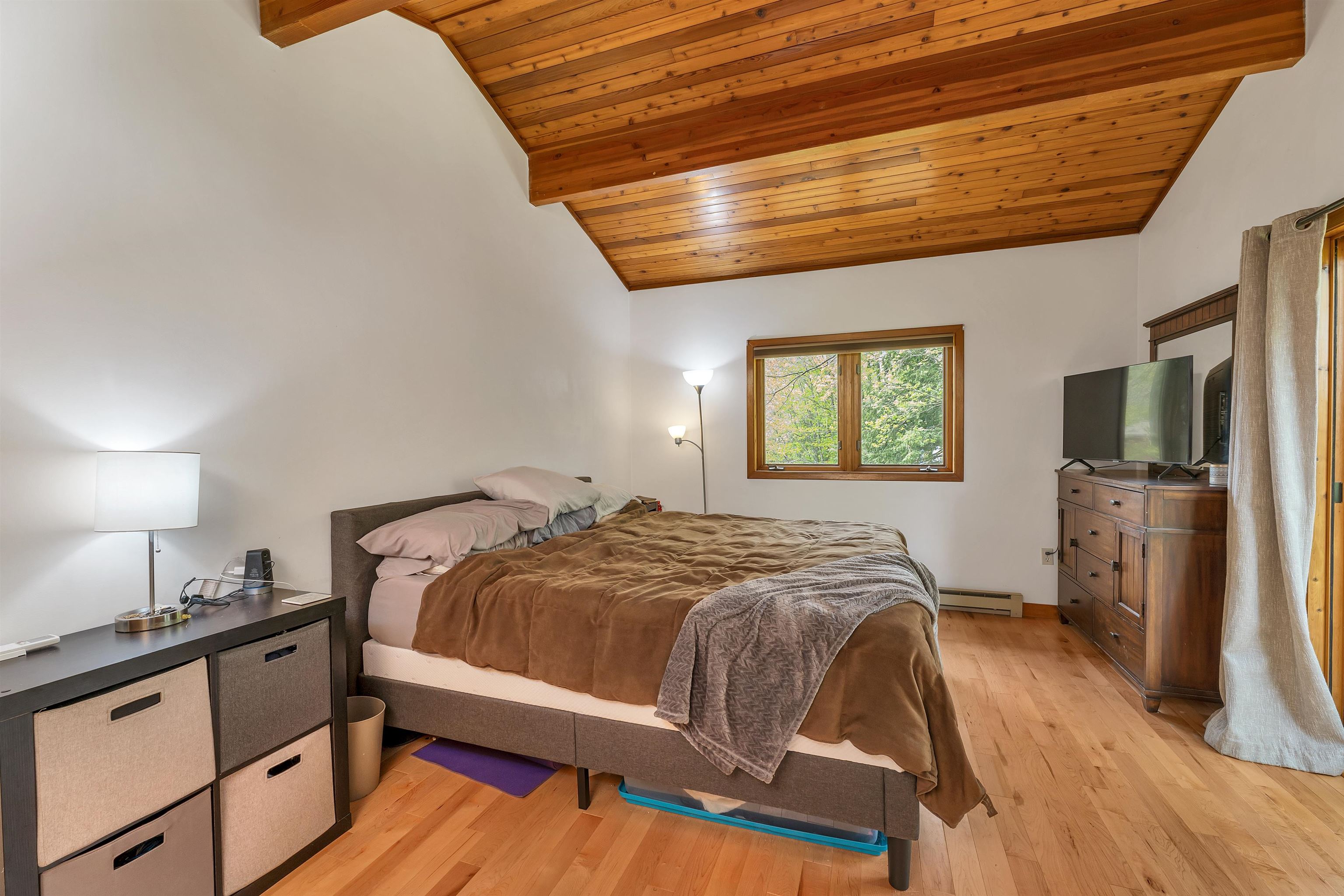 Laconia, New Hampshire, 03246, United States, 3 Bedrooms Bedrooms, ,2 BathroomsBathrooms,Residential,For Sale,1938824