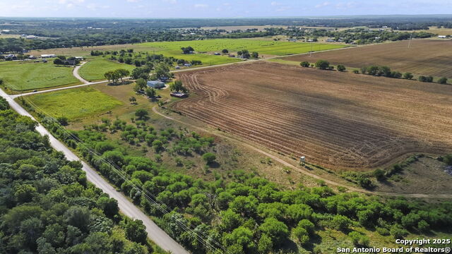 Seguin, Texas, 78155, United States, 3 Bedrooms Bedrooms, ,2 BathroomsBathrooms,Residential,For Sale,1926185