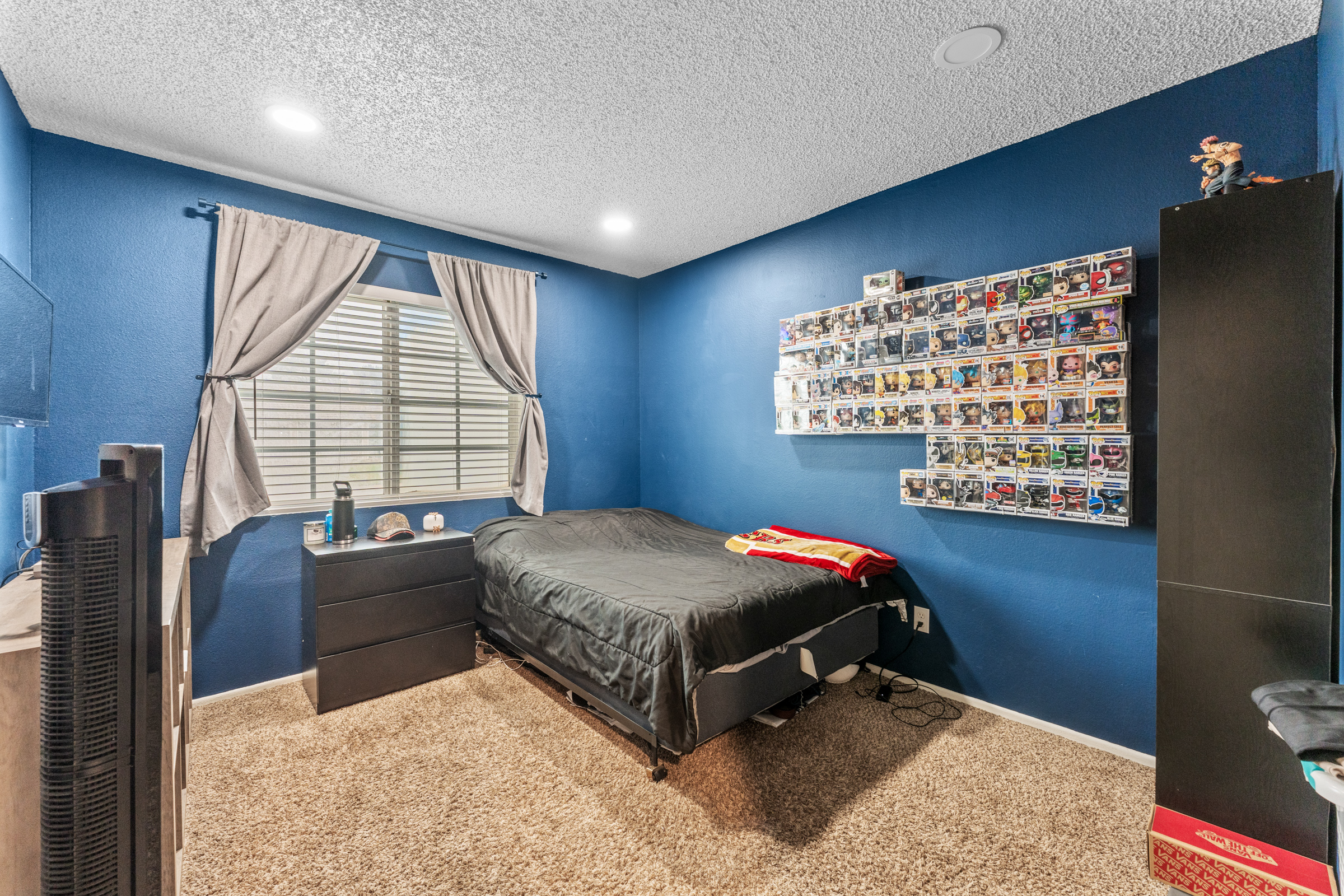 Rialto, California, 92376, United States, 4 Bedrooms Bedrooms, ,2 BathroomsBathrooms,Residential,For Sale,1994272